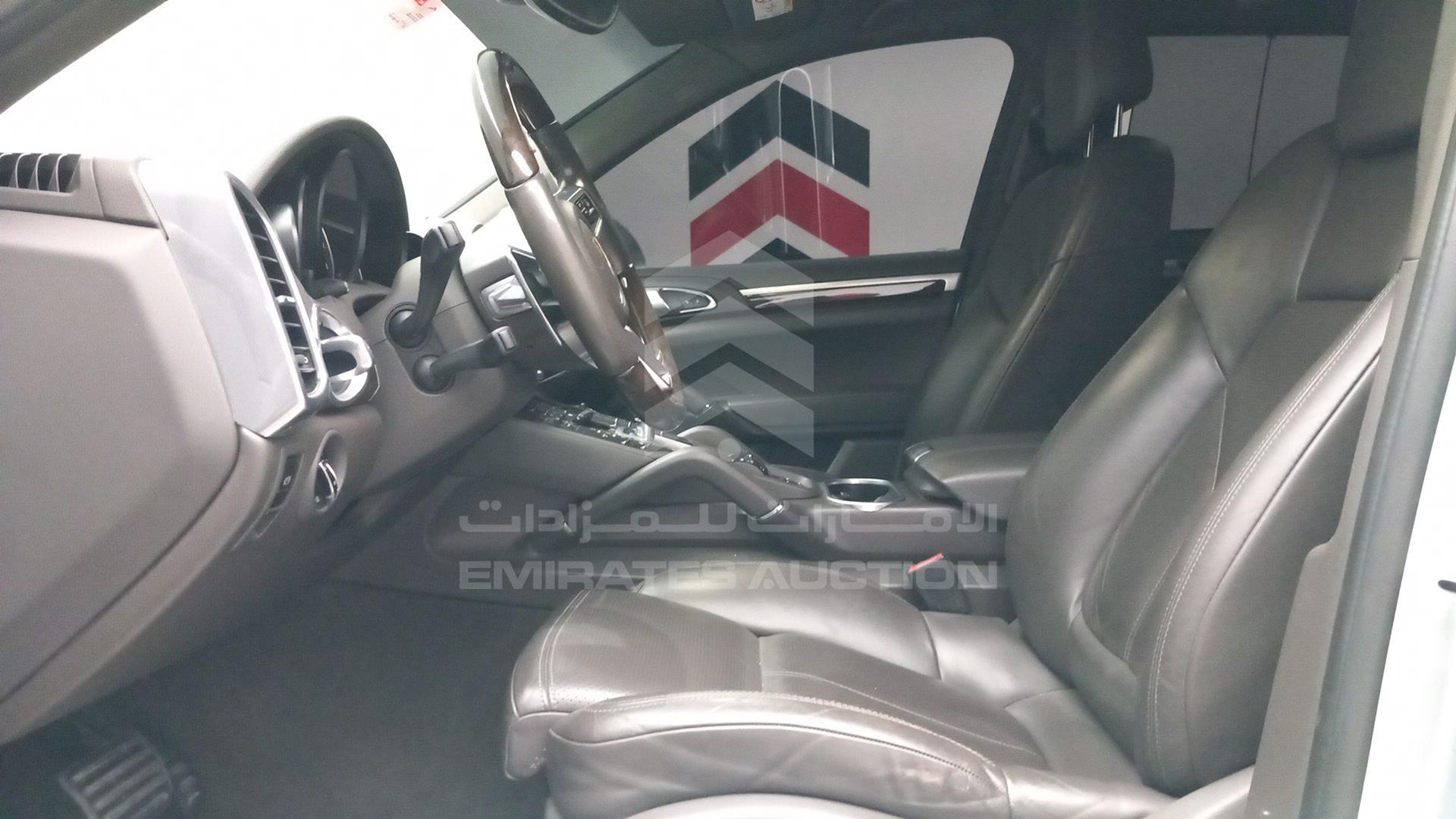 2017 PORSCHE CAYENNE VIN: WP1ZZZ92ZHKA90519