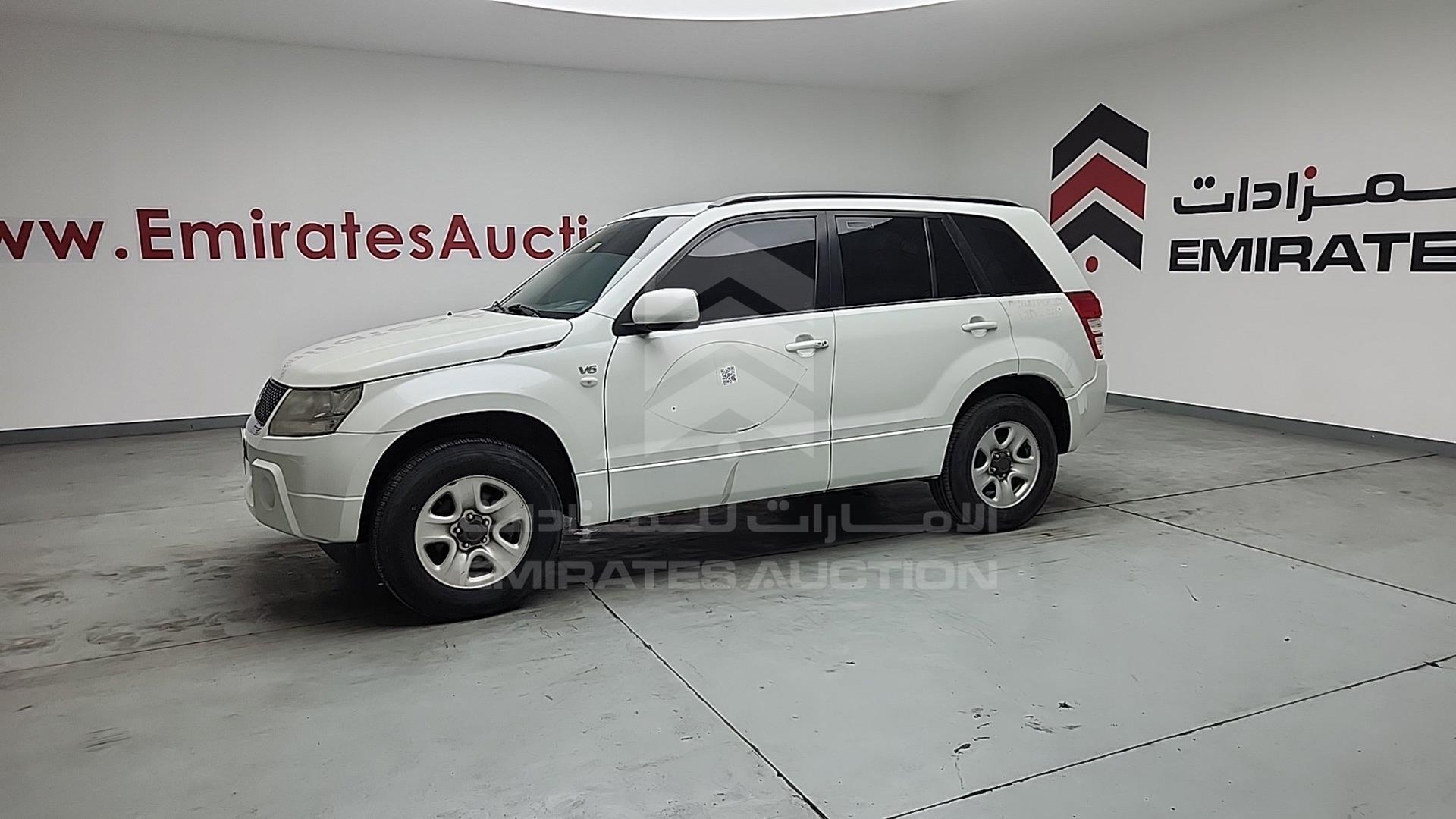 2008 SUZUKI GRAND VITARA VIN: JS3TD94V484109949
