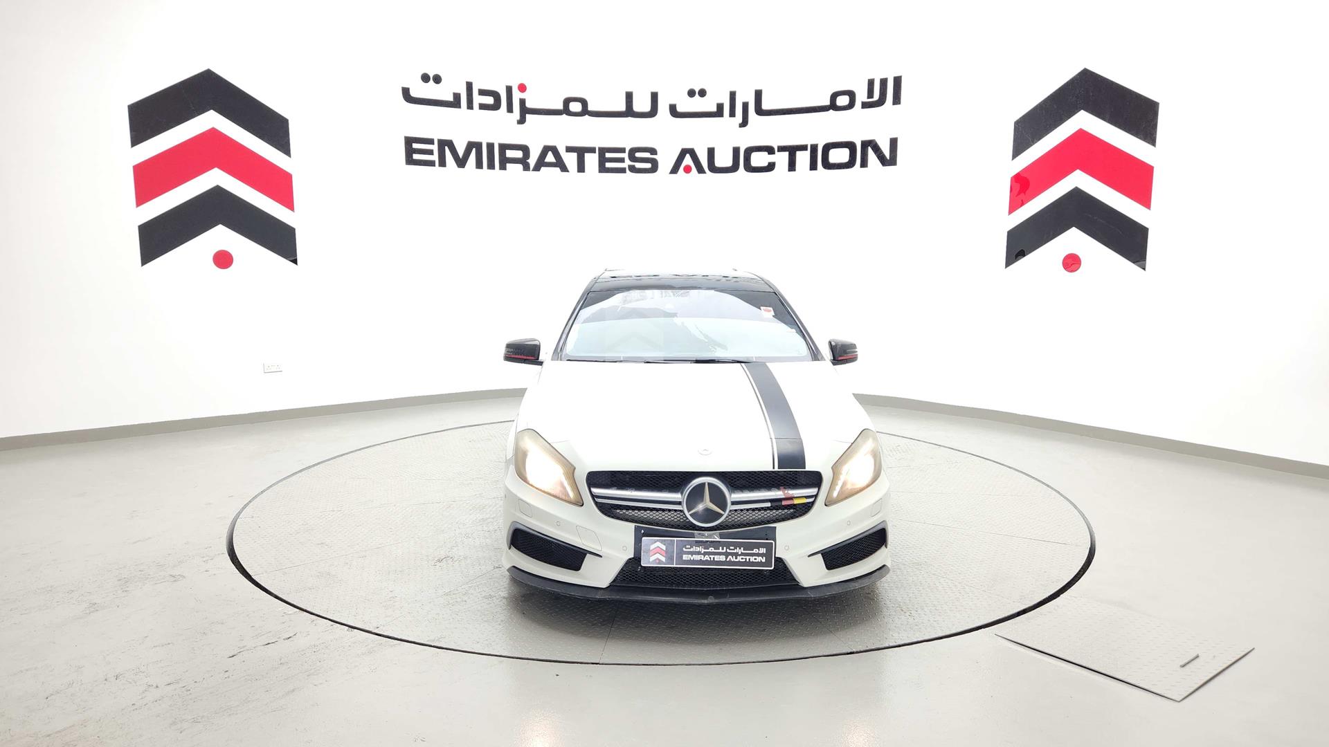 2014 MERCEDES A 45 AMG VIN: WDDBF5CB8EJ204358