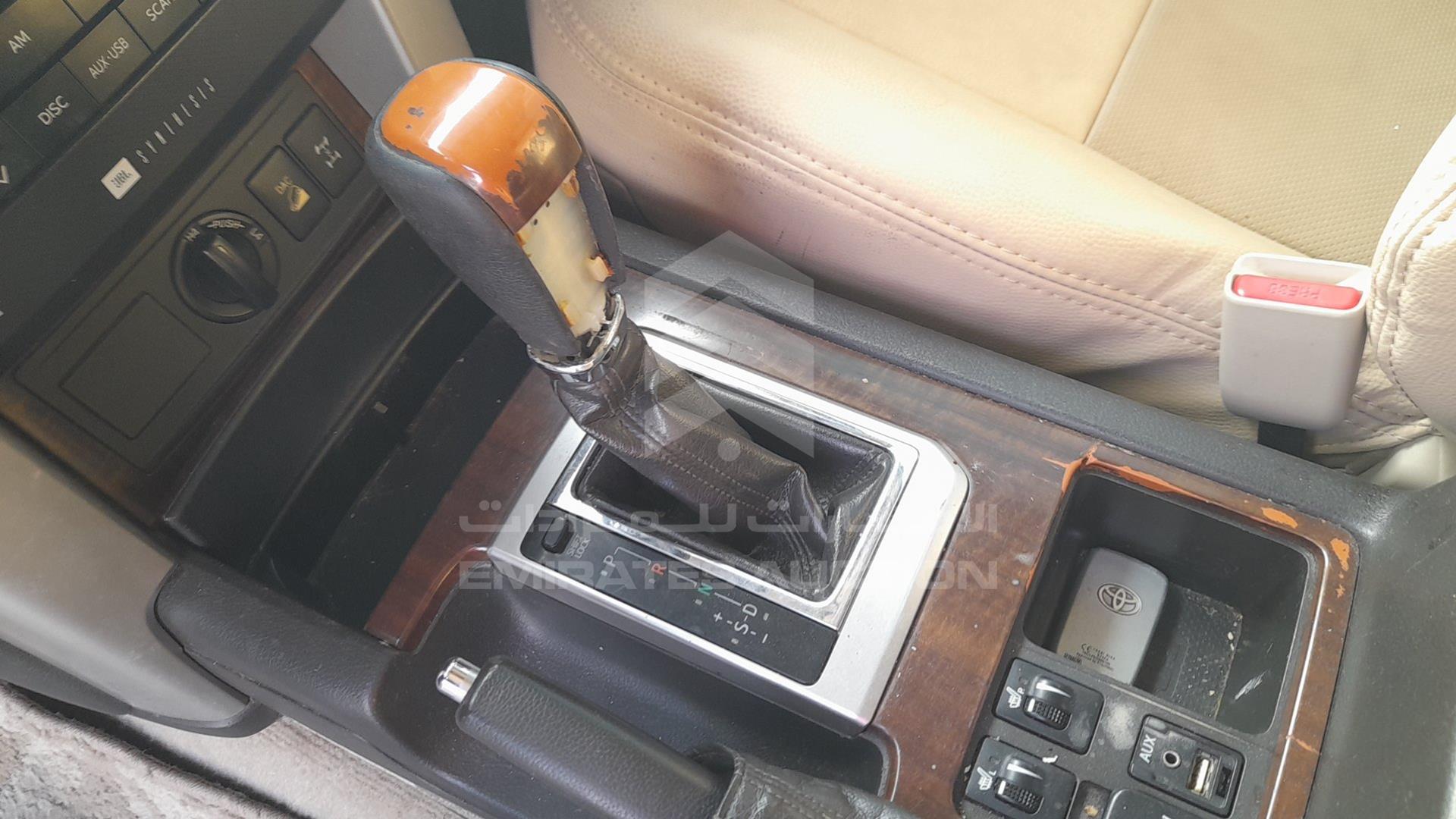 2010 TOYOTA LAND CRUISER PRADO VIN: JTEBU3FJ8AK011909