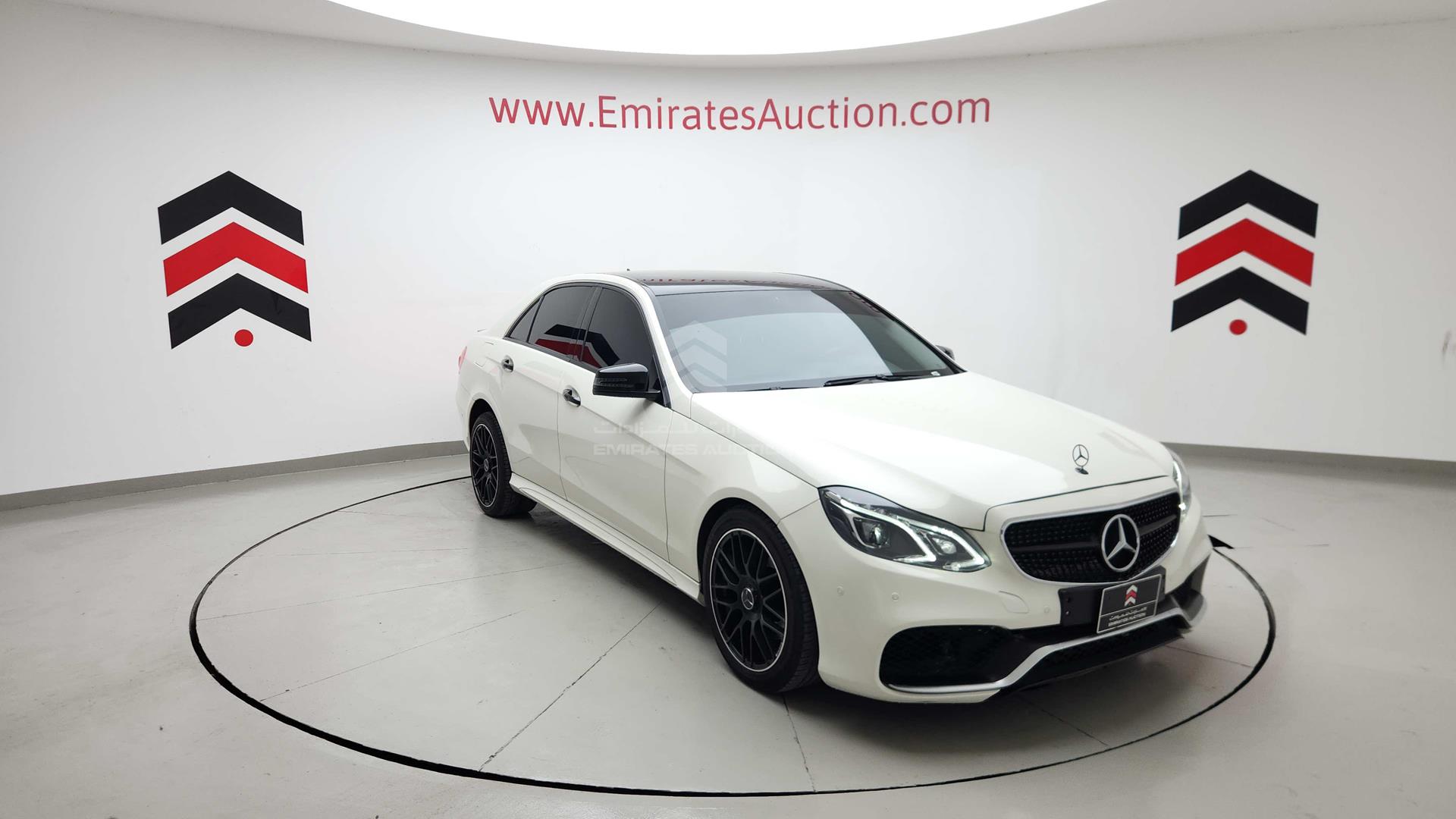 2010 MERCEDES E 300 VIN: WDDHF5EB7AA258364