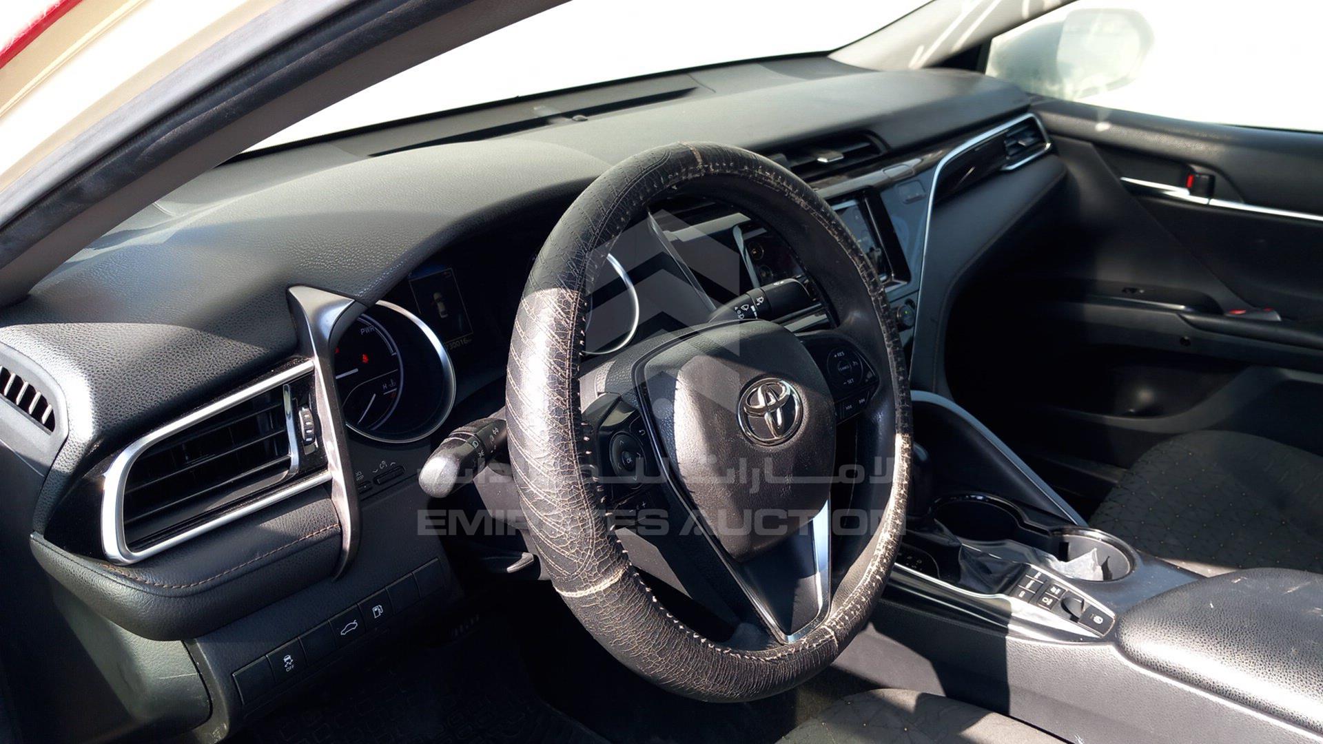2018 TOYOTA CAMRY VIN: JTNB29HK2J3011400
