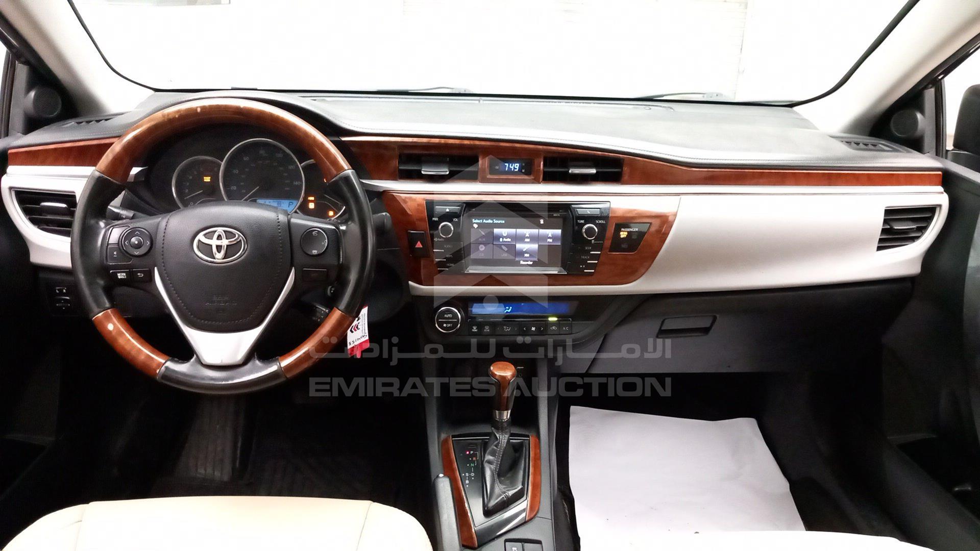 2016 TOYOTA COROLLA VIN: 2T1BURHE8GC484372