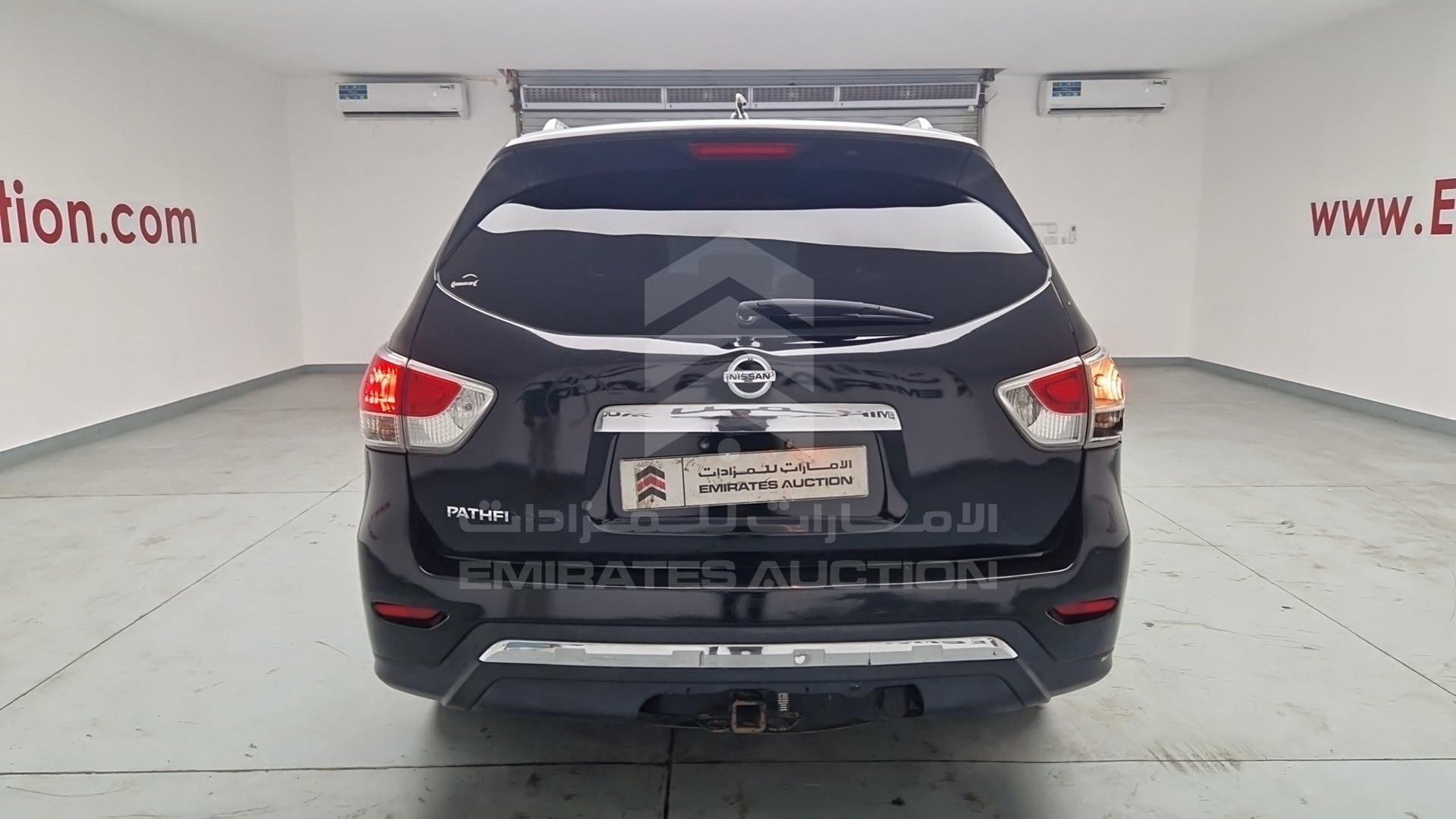 2015 NISSAN PATHFINDER VIN: 5N1AR2MM6FC620132