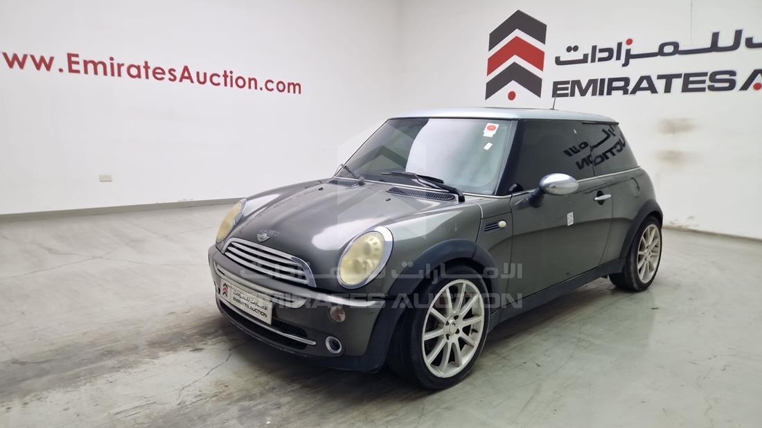 2006 Mini Cooper — Front Left Angle — Photo 4
