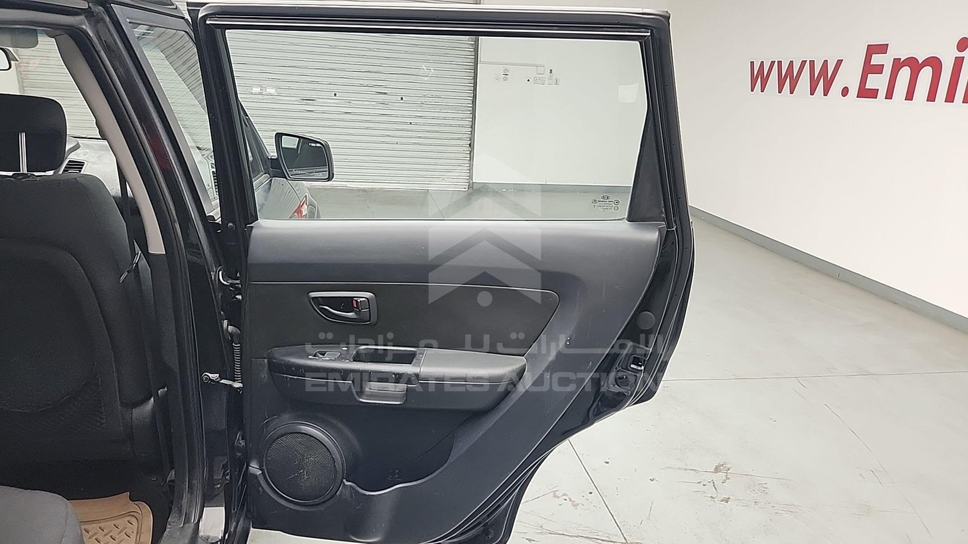 2012 KIA SOUL VIN: KNAJT8110C7323586