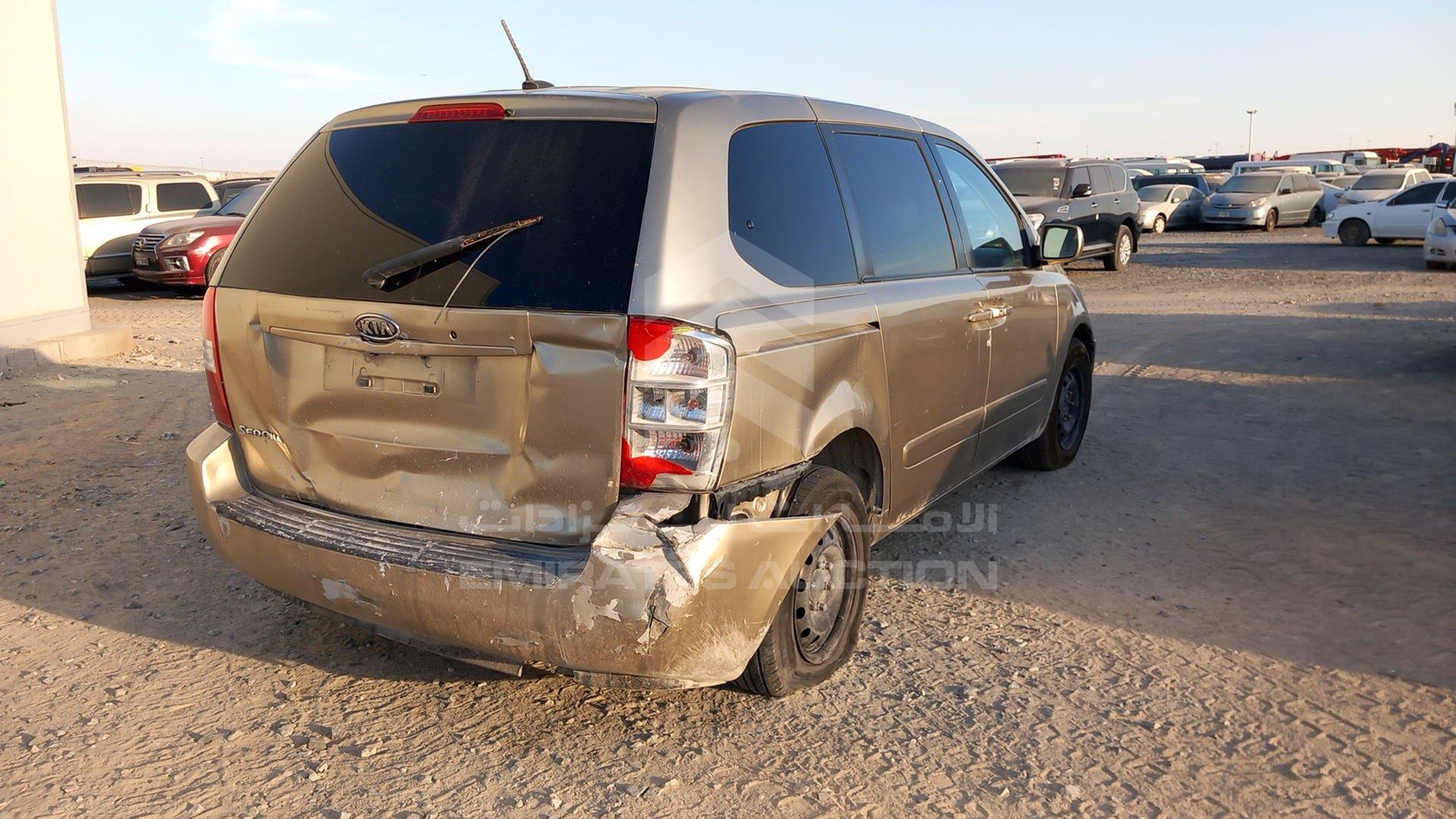 2009 KIA SEDONA VIN: KNDMB133396279378