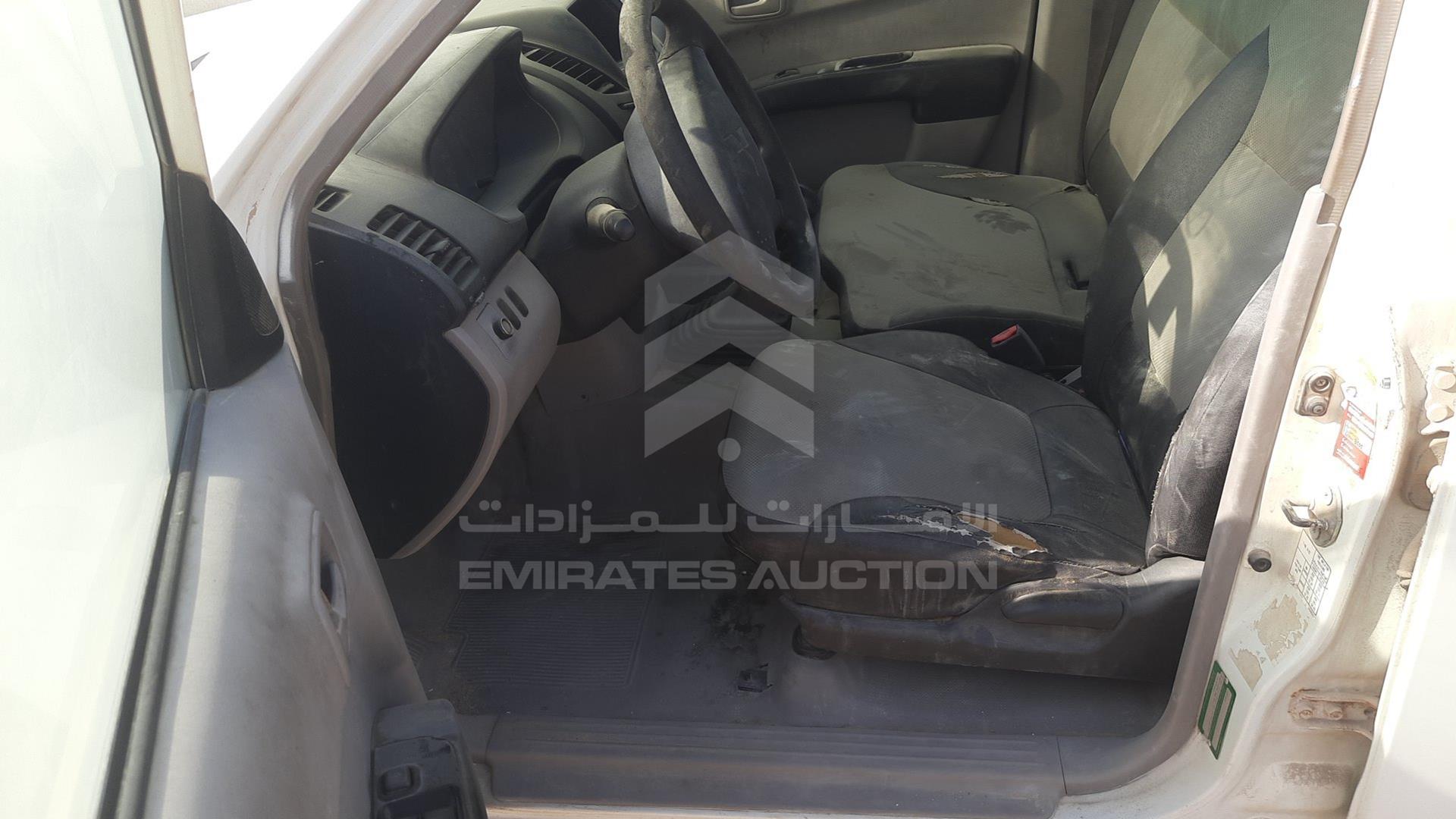 2013 MITSUBISHI L 200 VIN: MMBJNKA50DD027657
