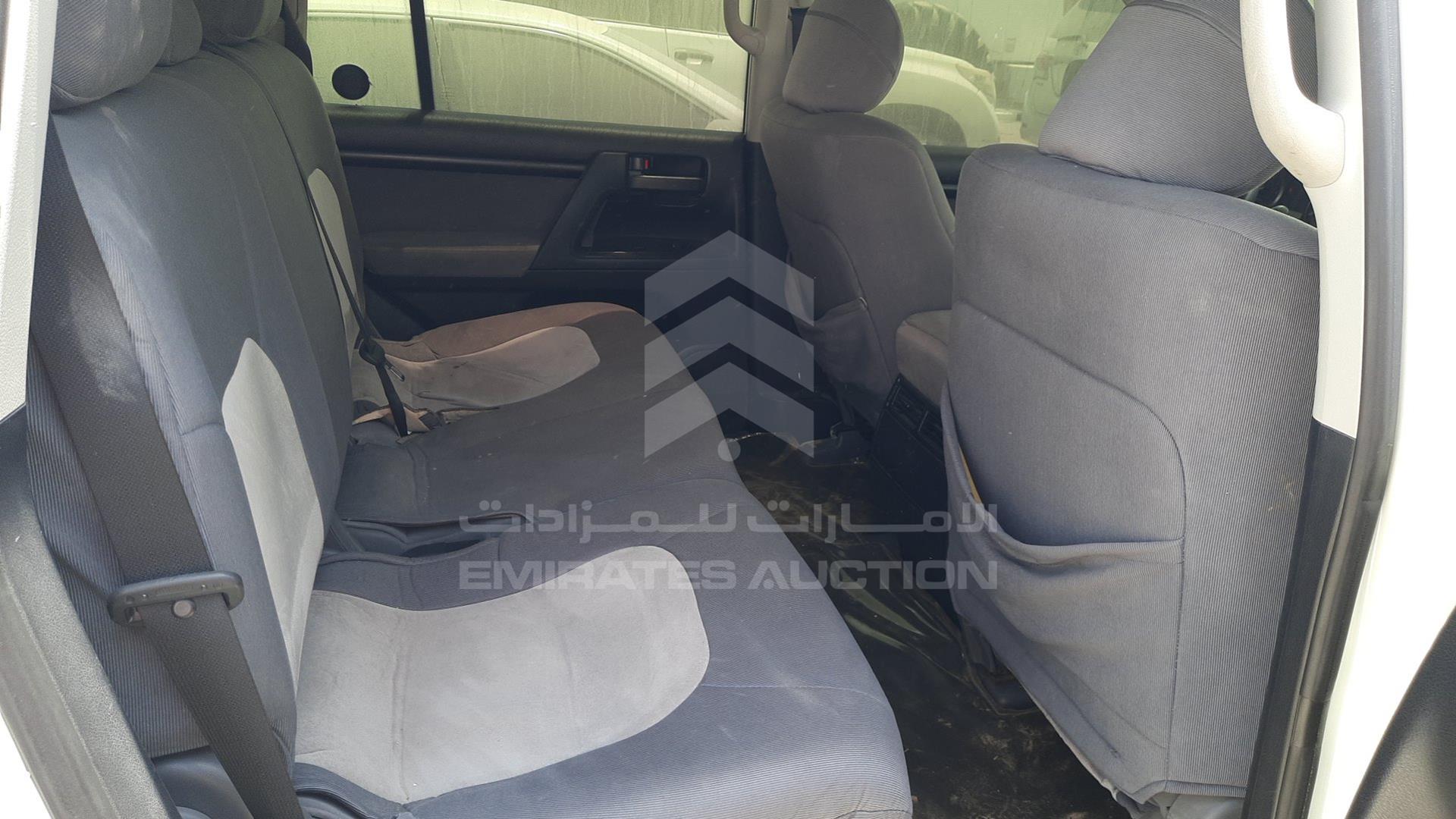 2011 TOYOTA LAND CRUISER VIN: JTMDU09J2B4035006