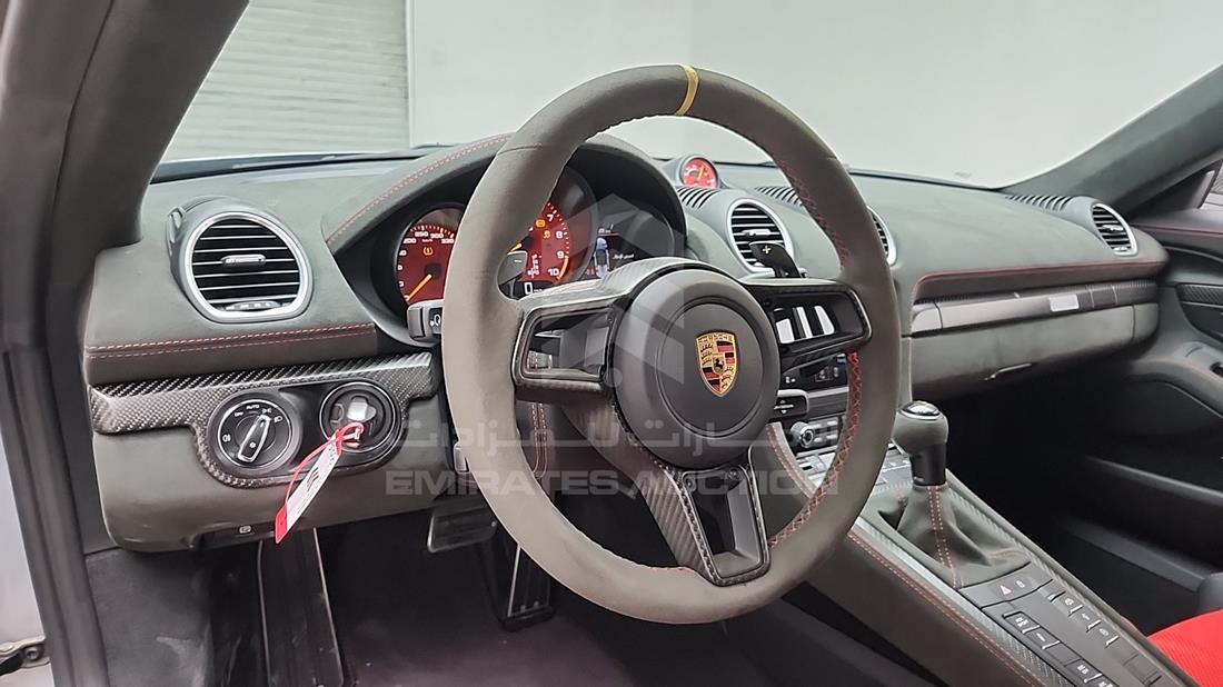 2024 Porsche 718 SPYDER RS — Full Dashboard View — Photo 17