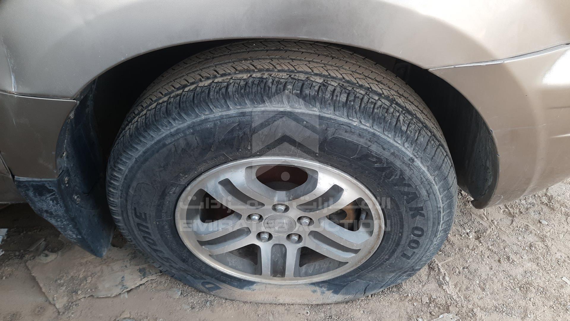 2004 HONDA MRV VIN: 2HKYF18544H700037