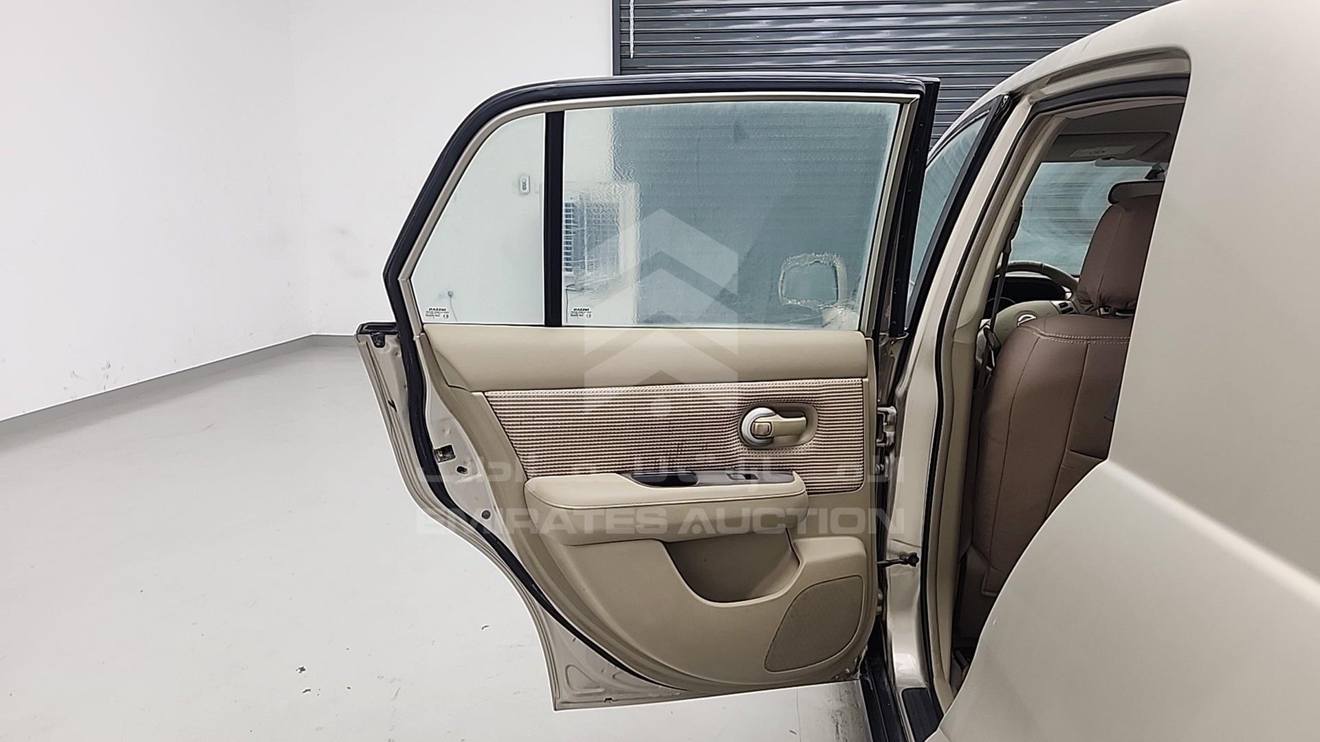 2011 NISSAN TIIDA VIN: 3N1BC1A73BL382521