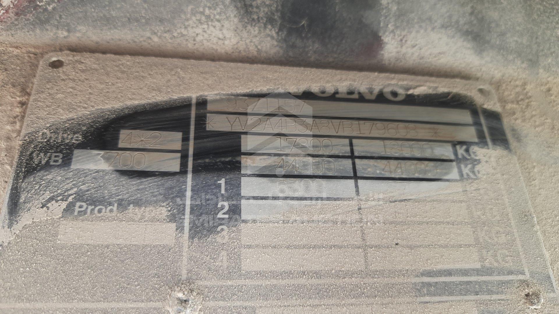 1997 VOLVO FH12 VIN: YV2A4B3A8VB179608