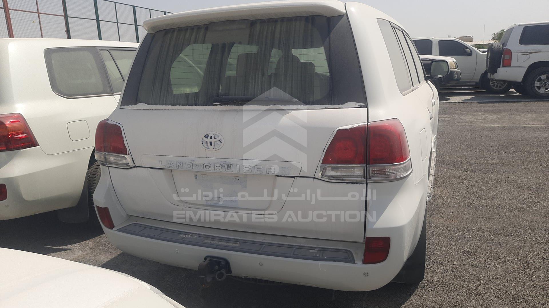2011 TOYOTA LAND CRUISER VIN: JTMHU09J7B5052802