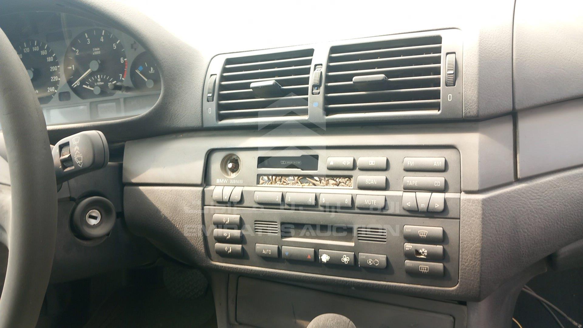 0 BMW 323 I VIN: WBAAL3100XEF96820