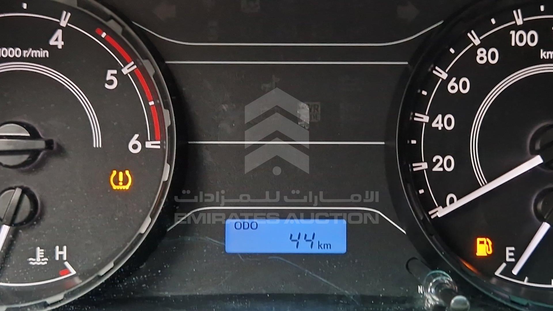 2018 TOYOTA HILUX VIN: MR0DB8CD8J0174166