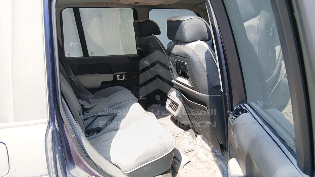 2004 Range Rover Vogue — Rear Right Passenger View — Photo 21