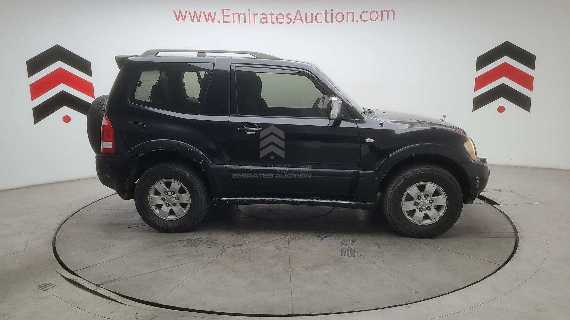2007 MITSUBISHI PAJERO VIN: JMYMRV63W7J706149