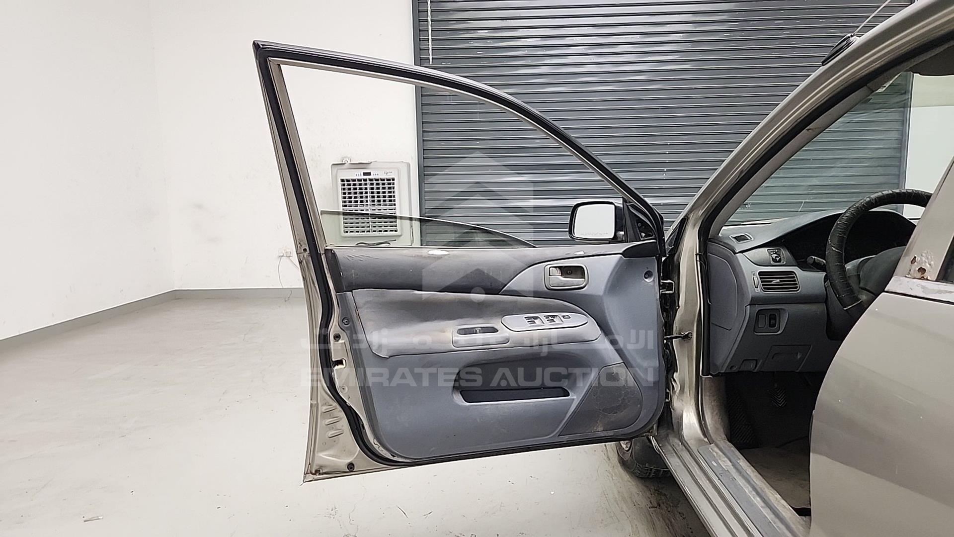 2002 MITSUBISHI LANCER VIN: JMYSNCS1A2U775608