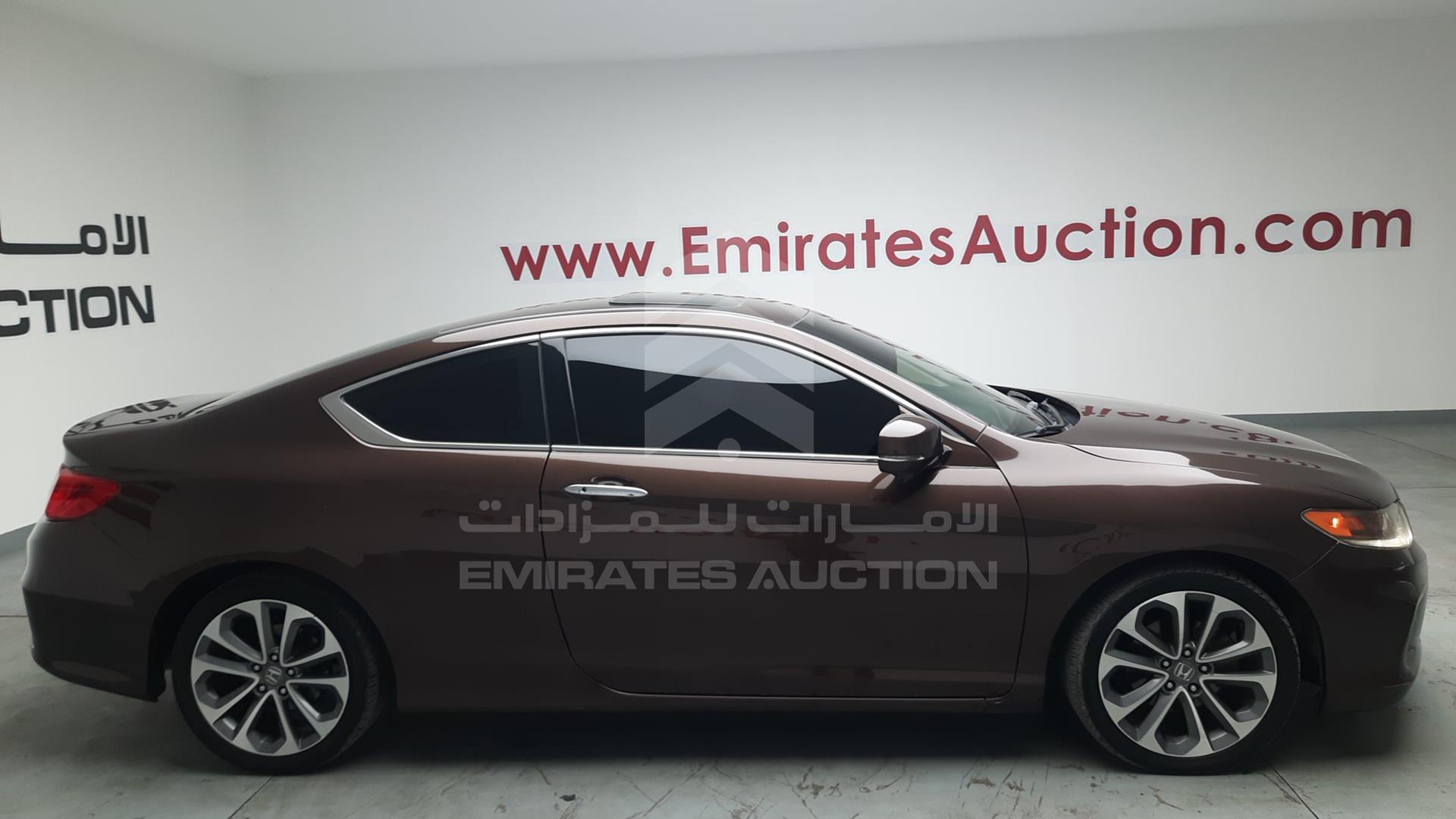 2013 HONDA ACCORD VIN: 1HGCT2275DA600184