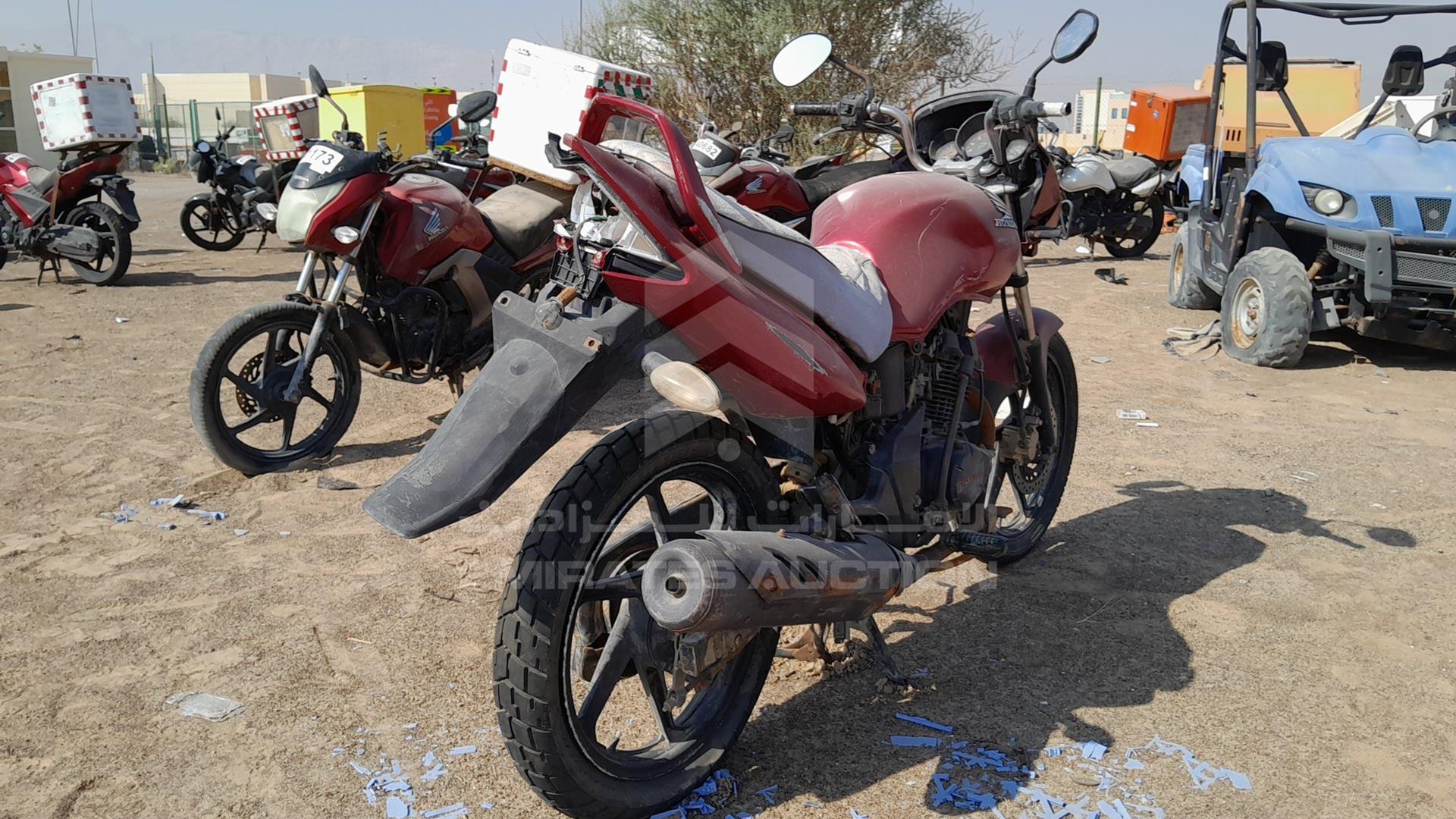 0 HONDA MOTORBIKE VIN: ME4KC20310802719