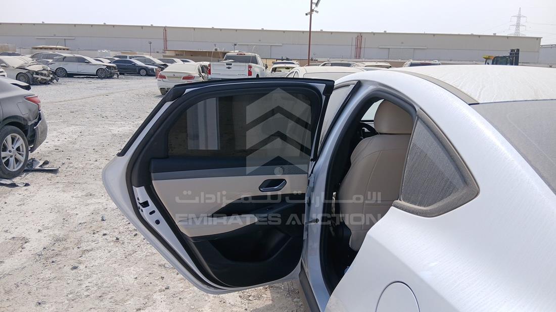 بي واي دي QIN Plus 2025 — الباب الخلفي الأيمن — صورة 23