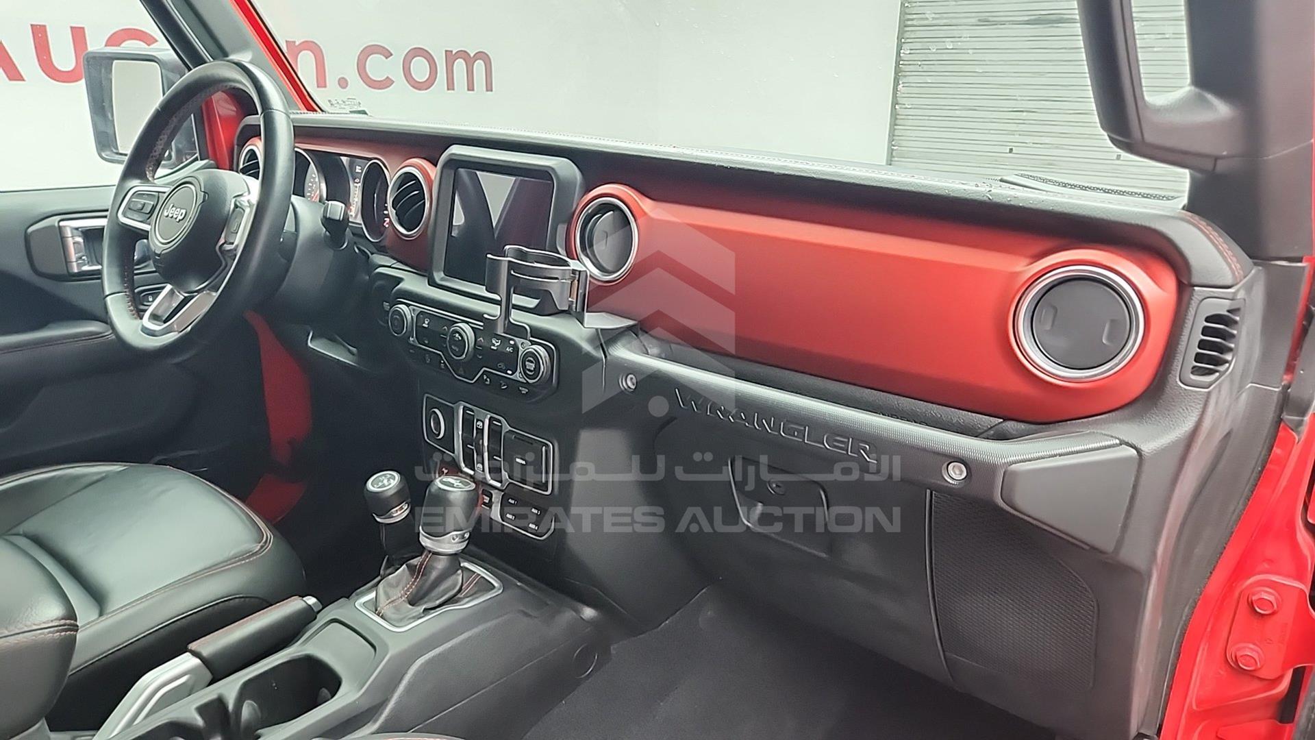 2018 JEEP WRANGLER / VIN: 1C4HJXFG6JW209285
