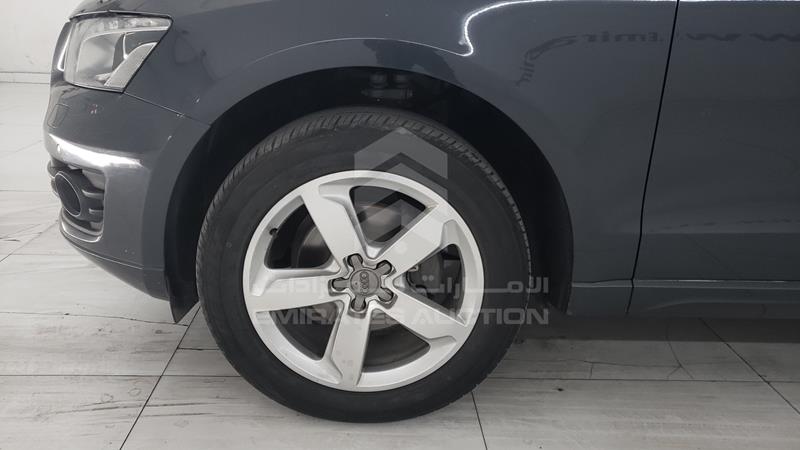 WAUKF68R29A022132 Auction: EmiratesAuction Lot: 405536 WAUKF68R29A022132 Audi Q5 2009 GREY Photo 33