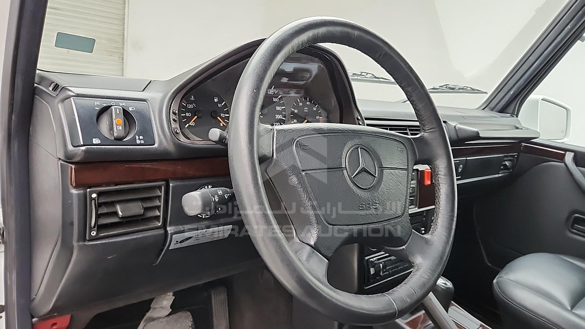 1998 MERCEDES G 320 VIN: WDB46323217111280