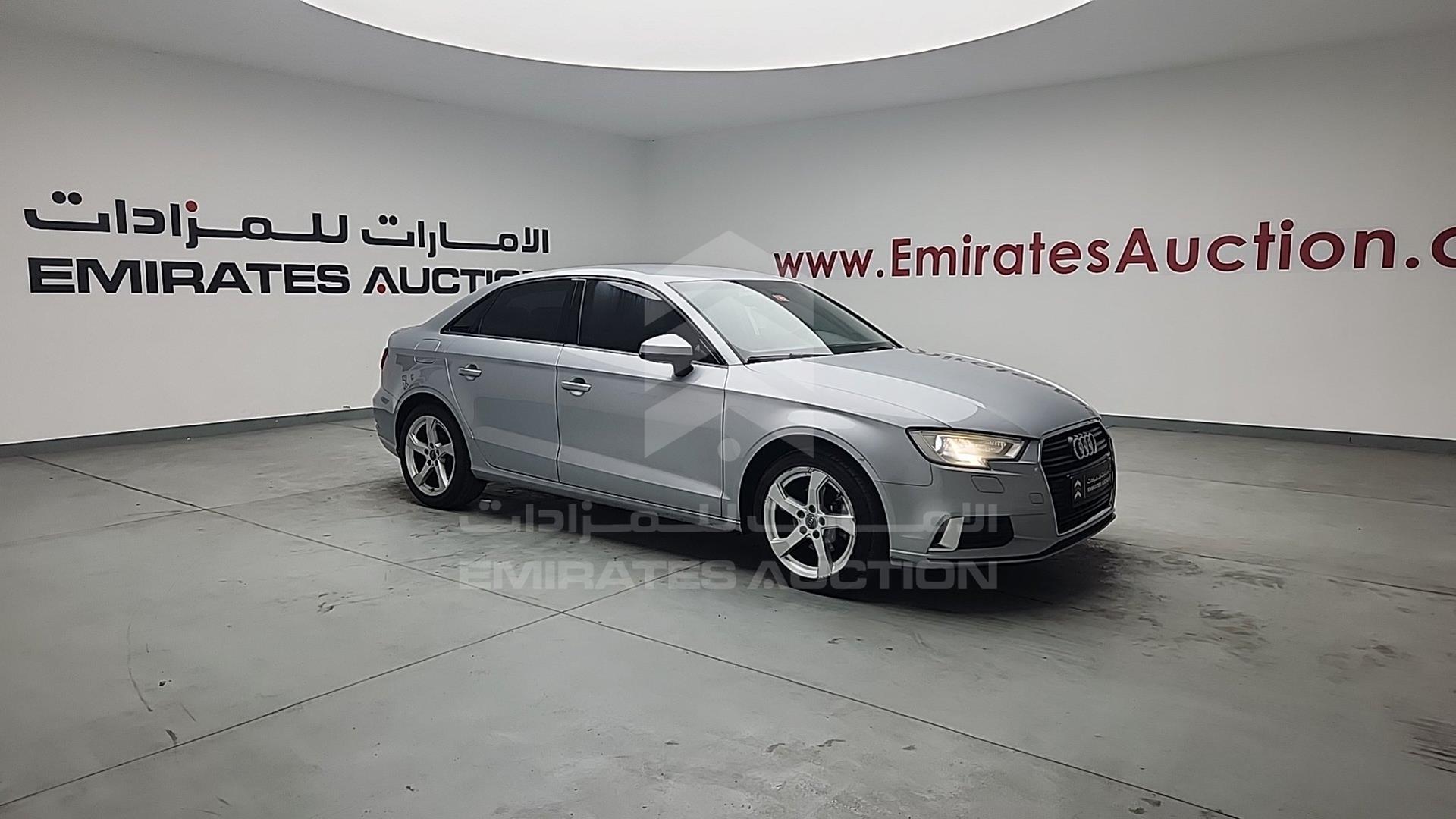 2019 AUDI A3 VIN: WAUZZZFF7K1007082