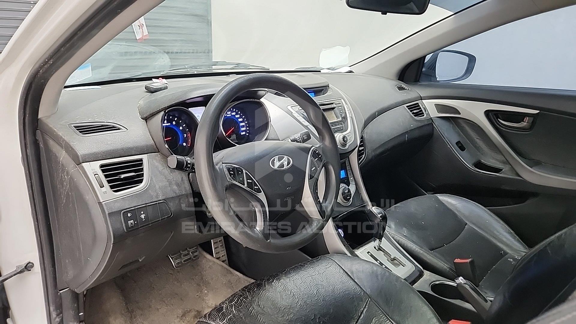 2012 HYUNDAI ELANTRA VIN: KMHDH41E6CU286117