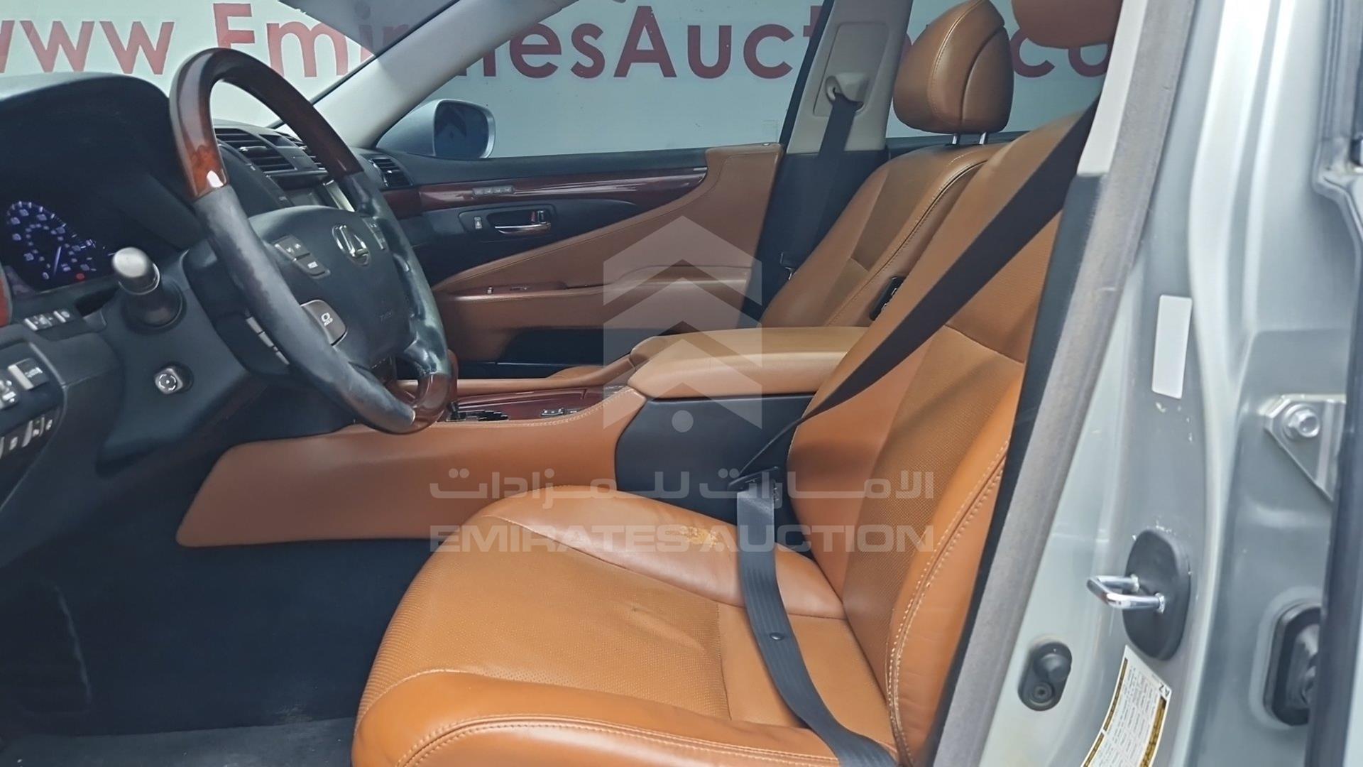 2009 LEXUS LS 460 L VIN: JTHGL46F395033534