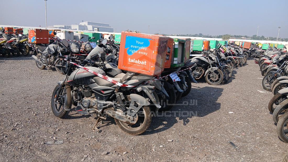 5 Motorbikes — Rear Left Angle — Photo 8