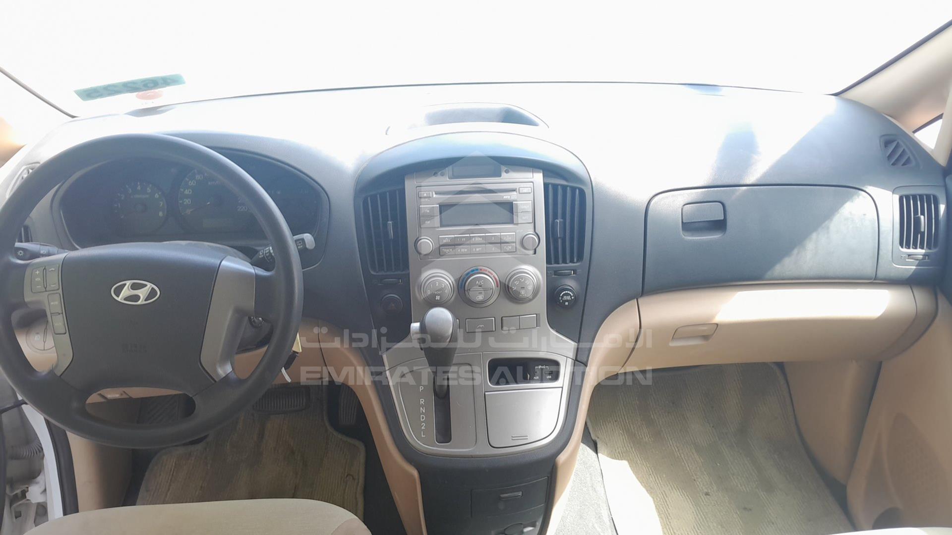0 HYUNDAI H1 VIN: KMHWH81RXCU454375