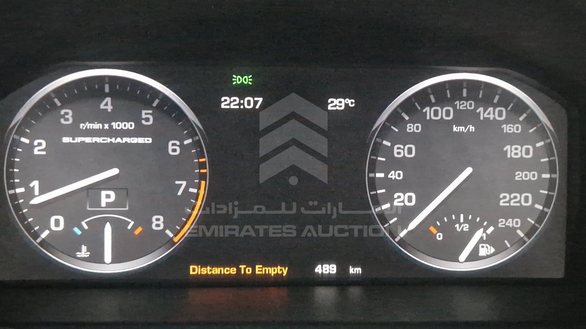 2011 RANGE ROVER VOGUE VIN: SALLMEME4BA337190