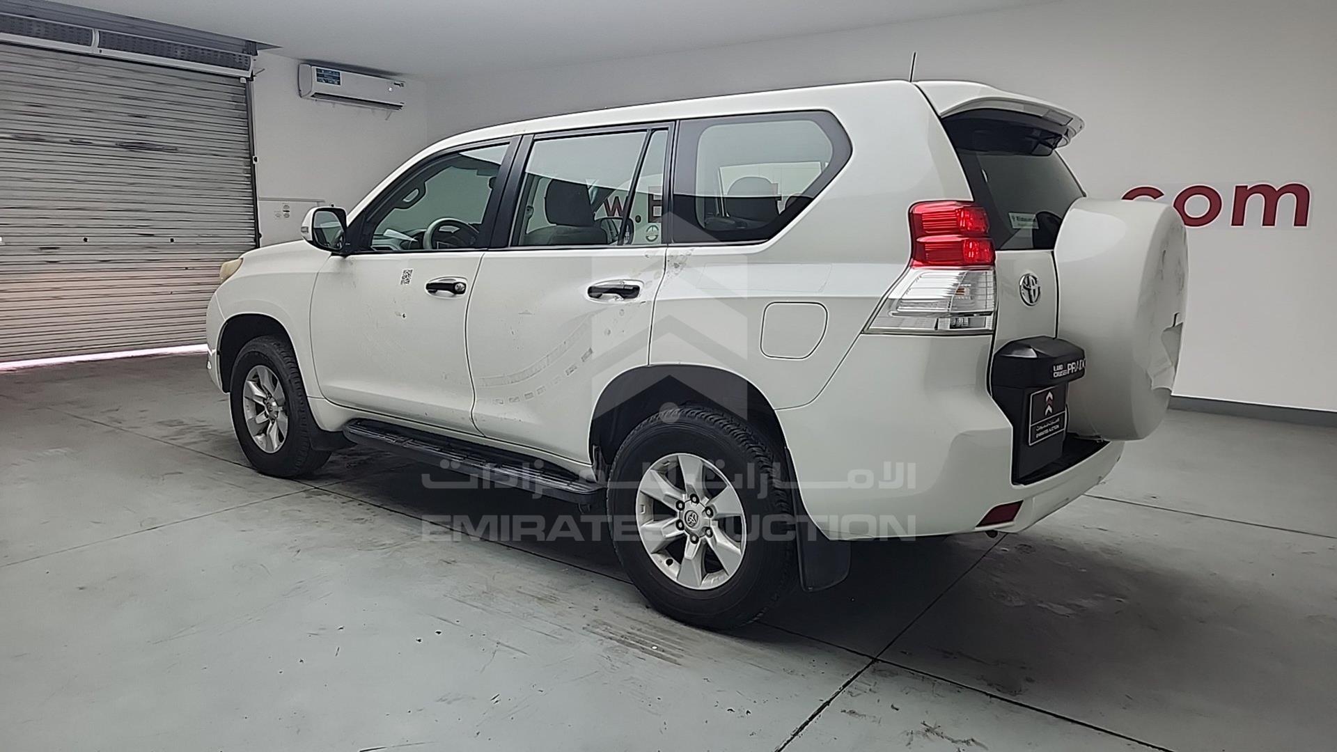 2011 TOYOTA PRADO VIN: JTEJU9FJ9B5018625