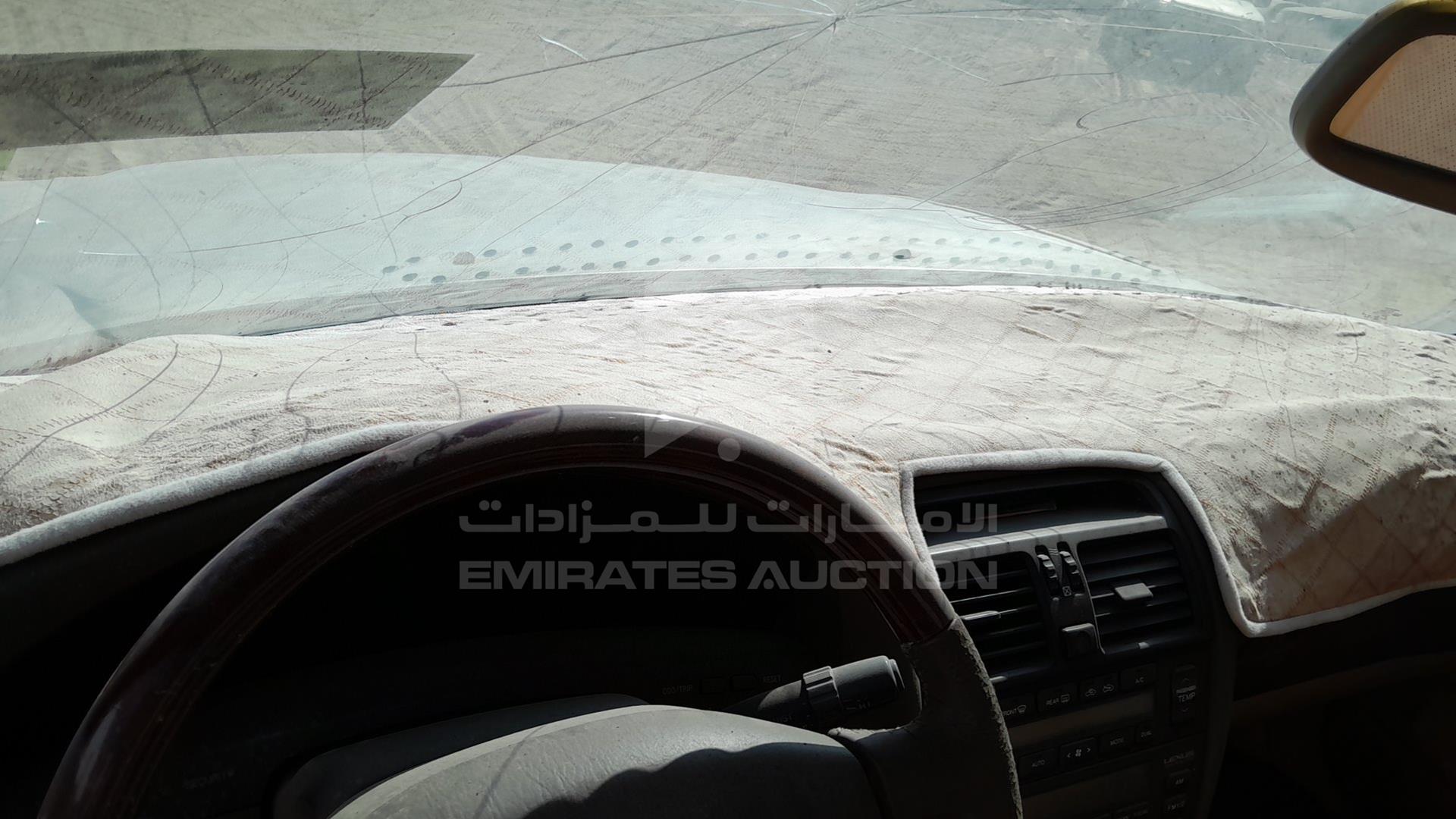 1997 LEXUS LS400 VIN: JT8BH28F7V0073877