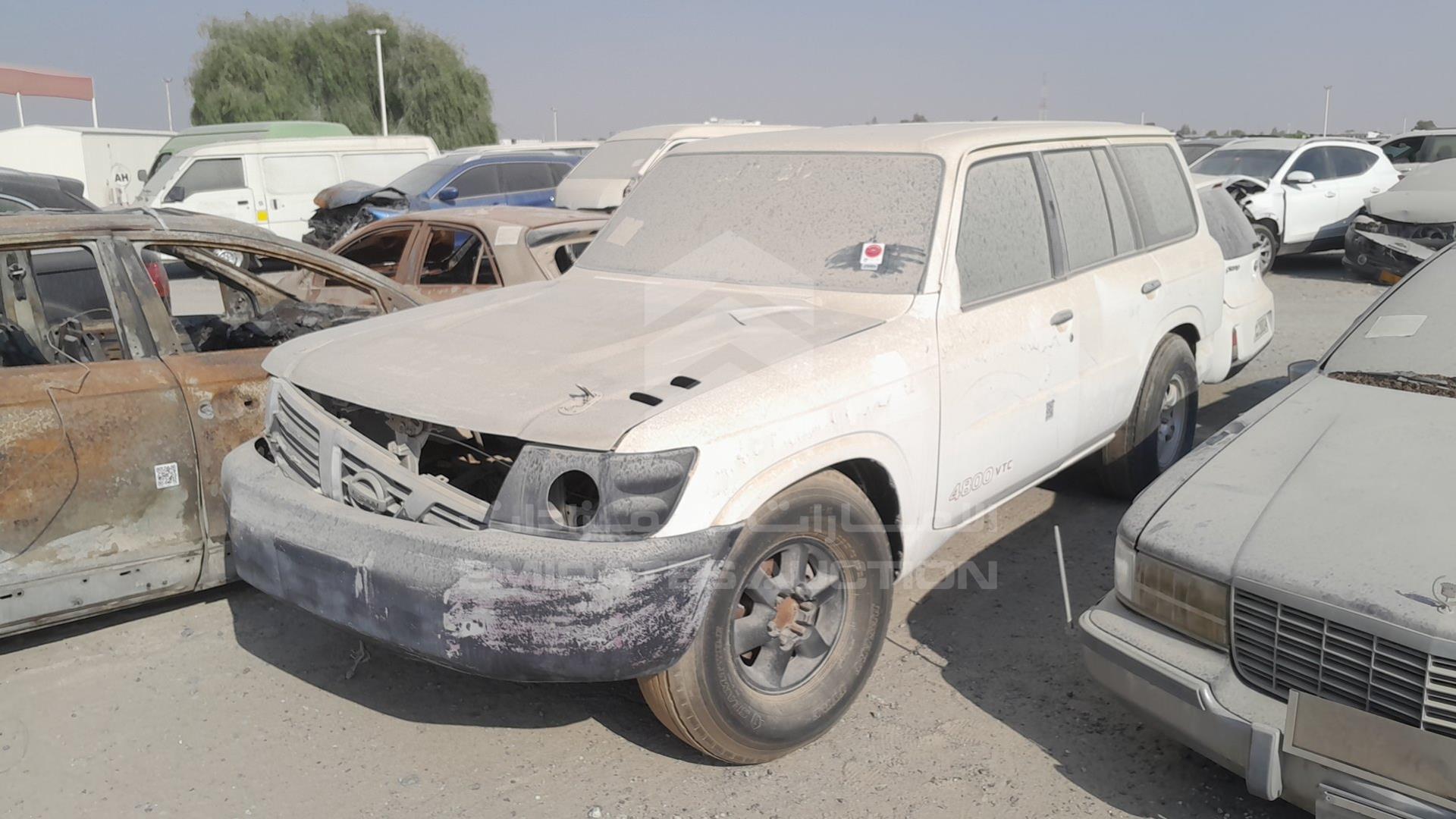 2002 NISSAN SCRAP VIN: JN8FY15Y32X445838
