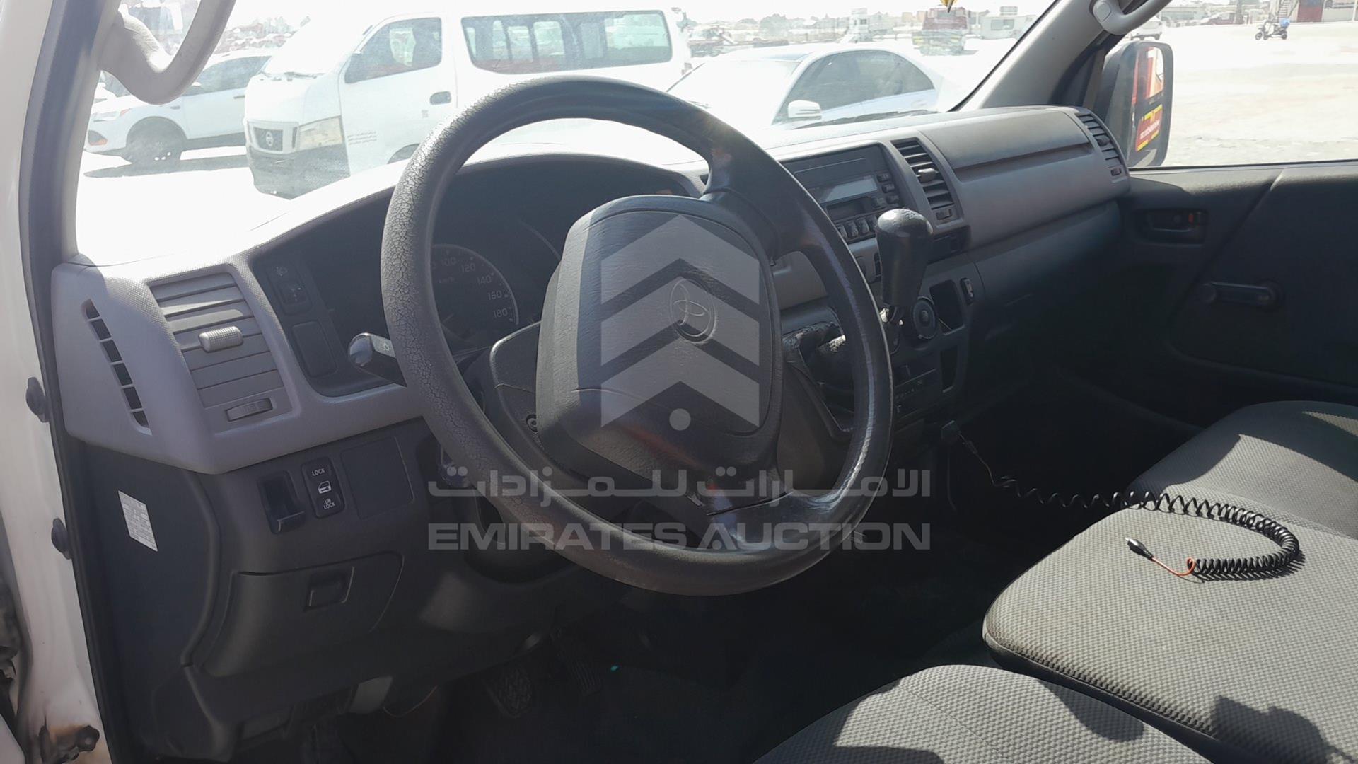 2011 TOYOTA HIACE VIN: JTGJX02P5B0035133