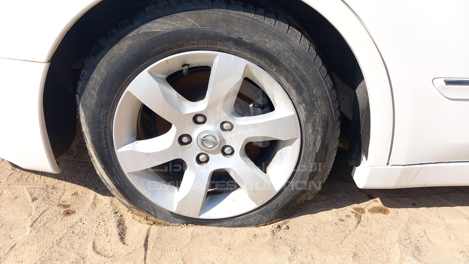 2008 NISSAN ALTIMA VIN: 1N4AL21D58C160898