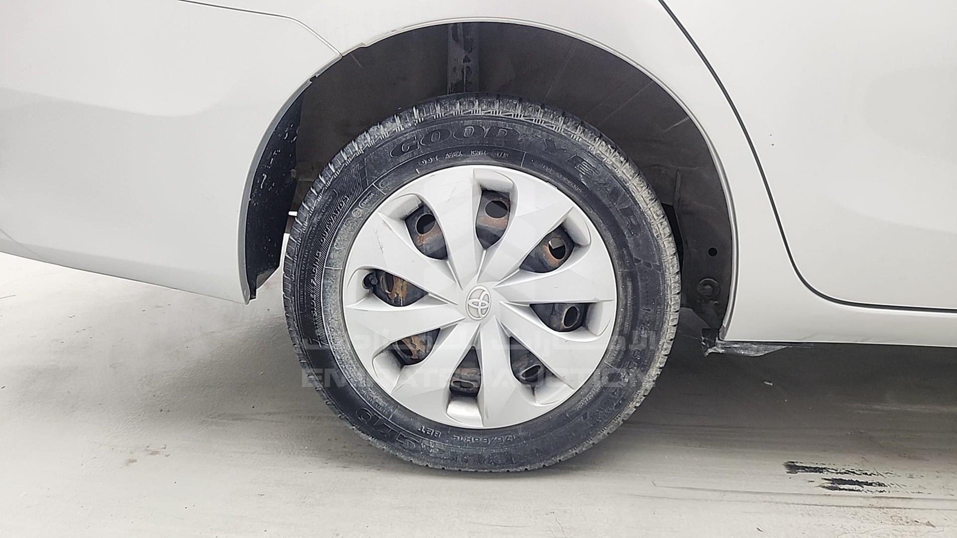 2015 TOYOTA YARIS VIN: MHFBT9F36F6036632
