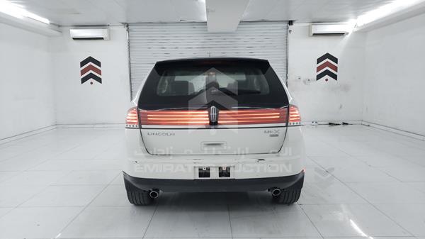 Lincoln MKX 2009 2LMDU88C09BJ01344 Image 28