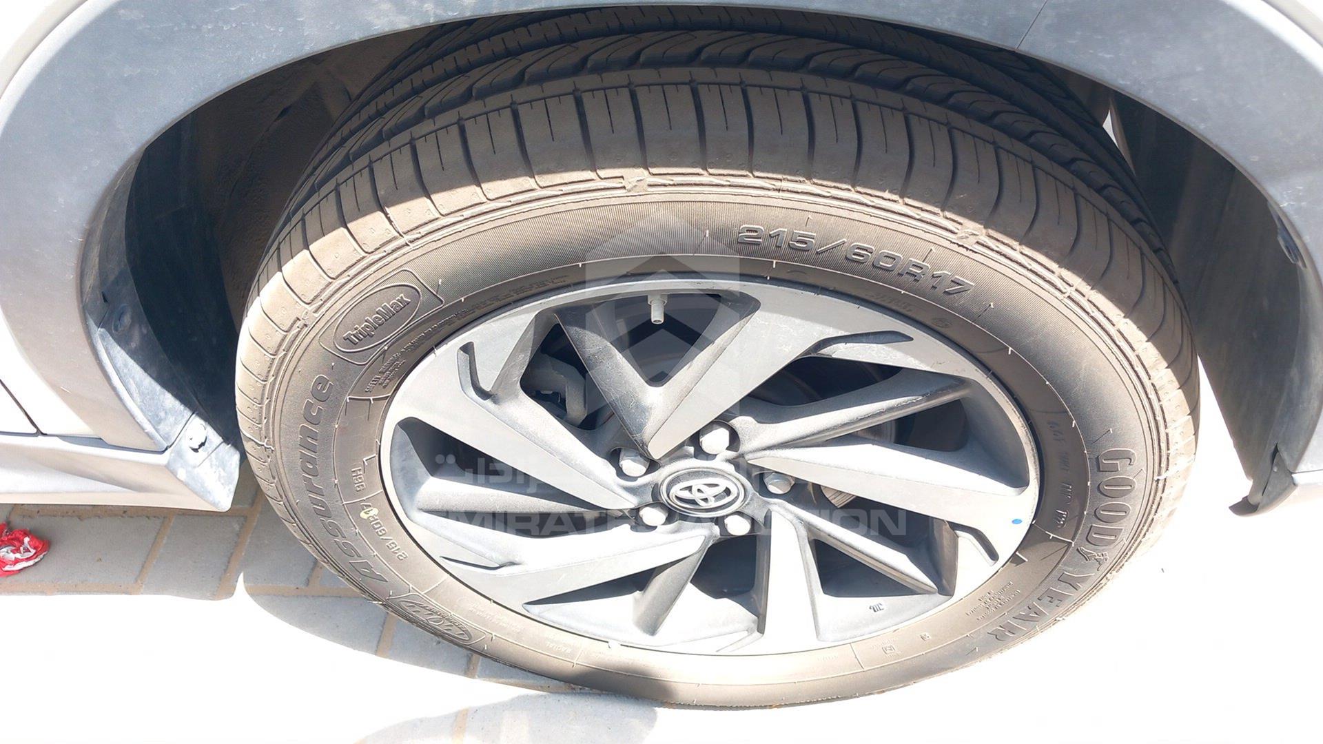2019 TOYOTA RUSH VIN: MHKEF8BF9KK004078