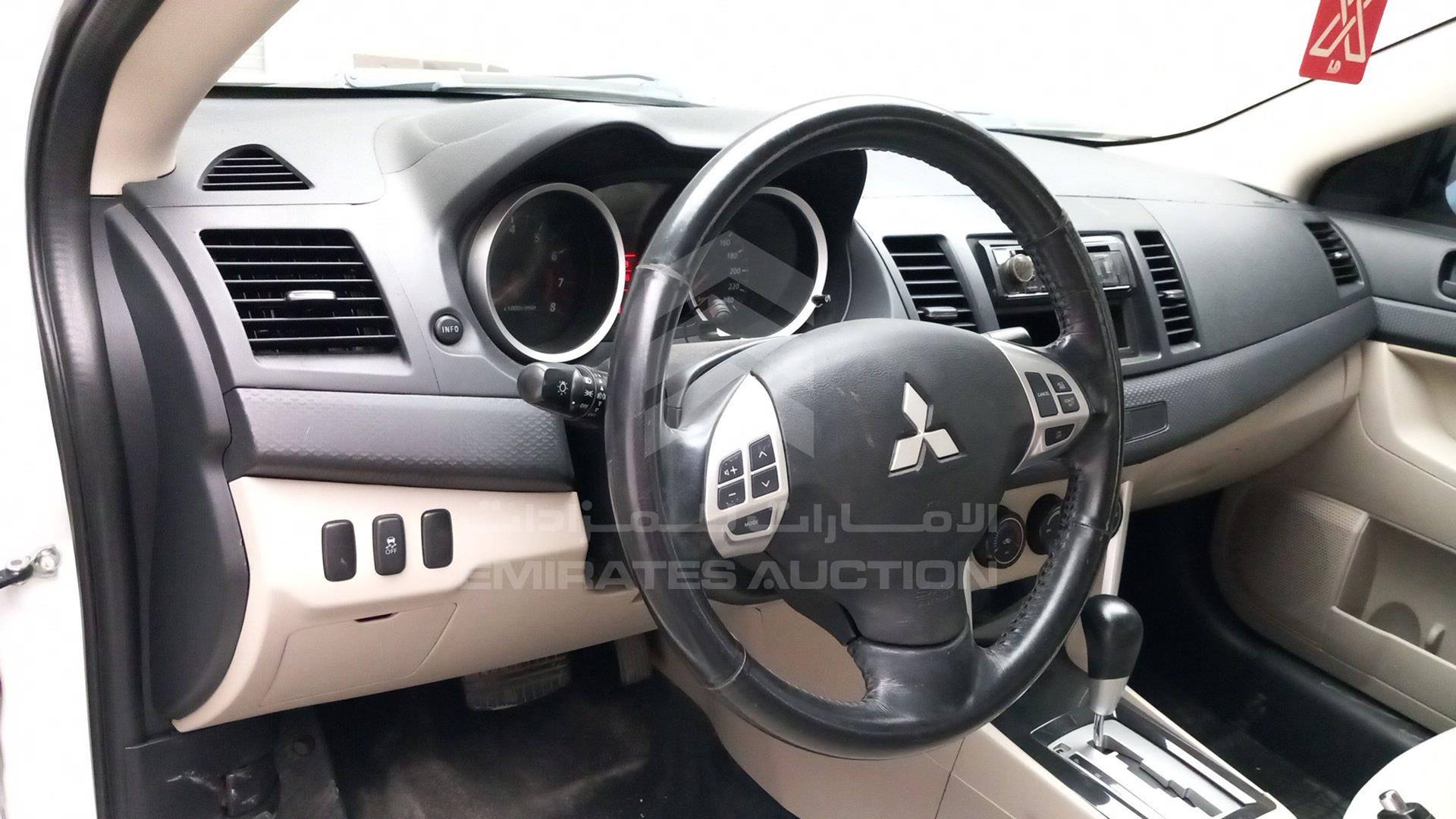 2017 MITSUBISHI LANCER VIN: JE3AB36A5HU714432