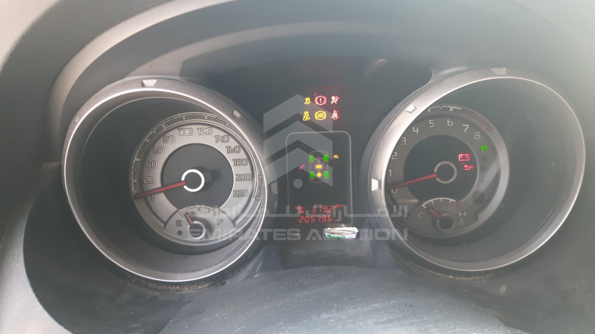 2012 MITSUBISHI PAJERO VIN: JMYMYV87WCJ702449
