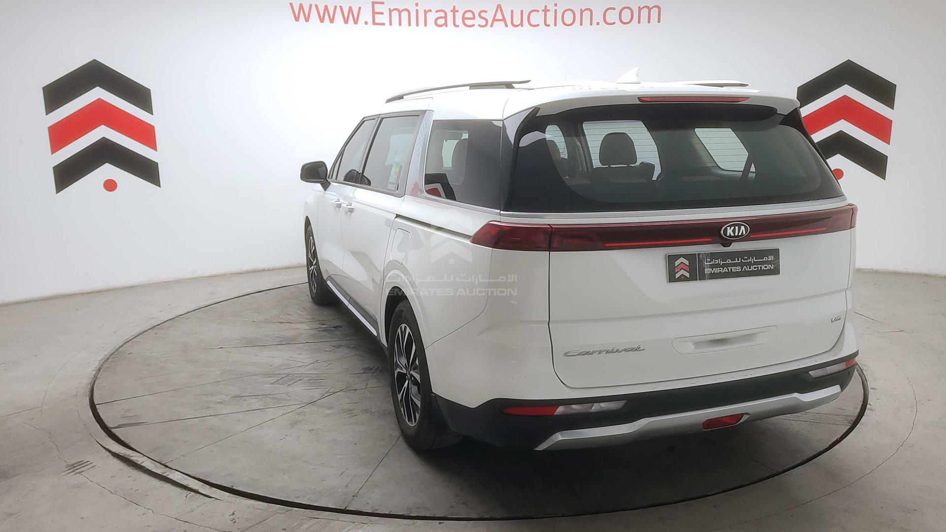 2021 KIA CARNIVAL VIN: KNANC8141M6049821