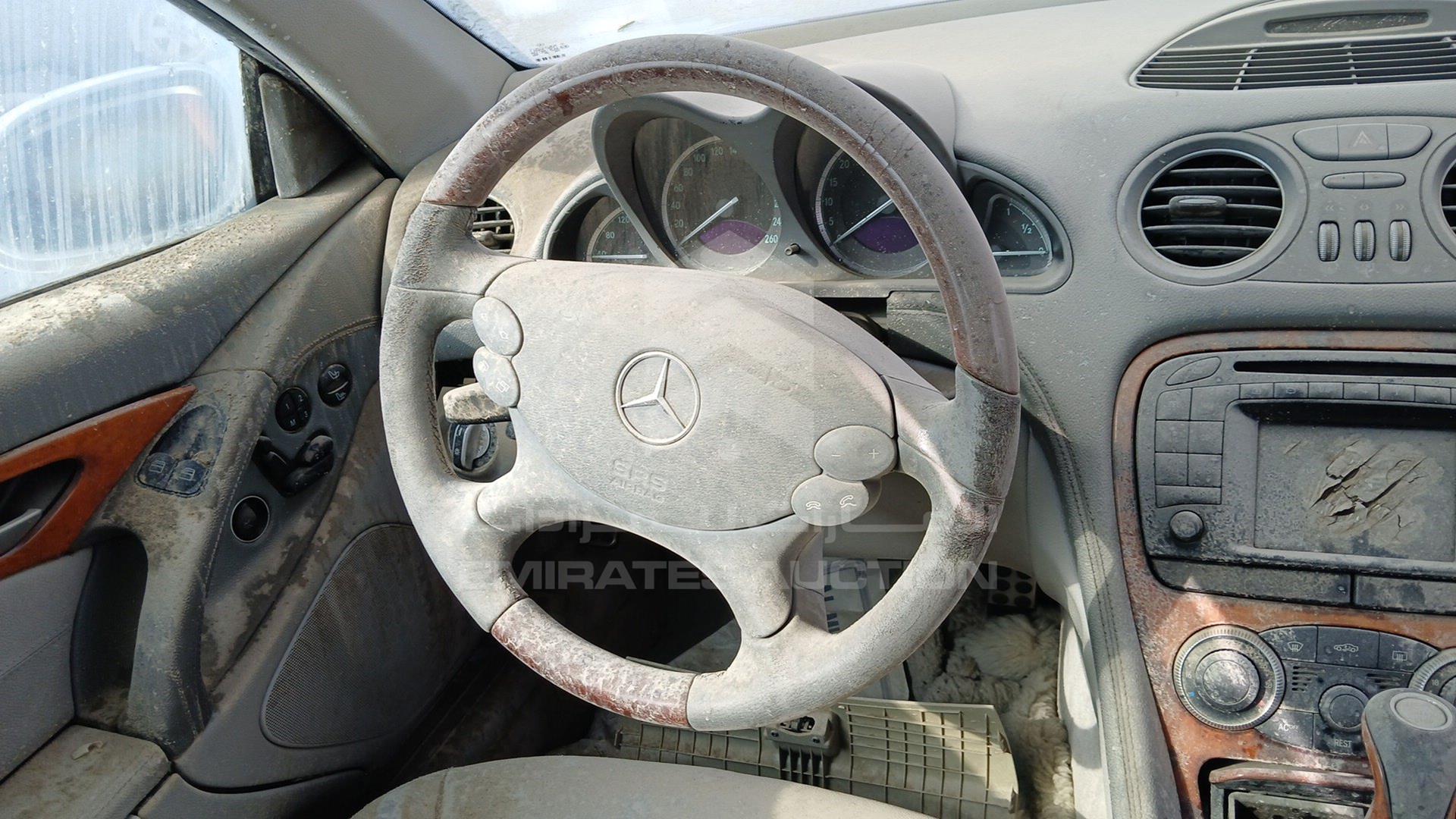 2002 MERCEDES 500 SLC VIN: WDB2304751F005893