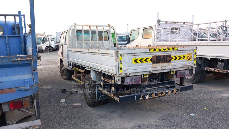 LETAFAG20FHN07666 Auction: EmiratesAuction Lot: 403873 LETAFAG20FHN07666 JMC Pick Up 2015 WHITE Photo 5