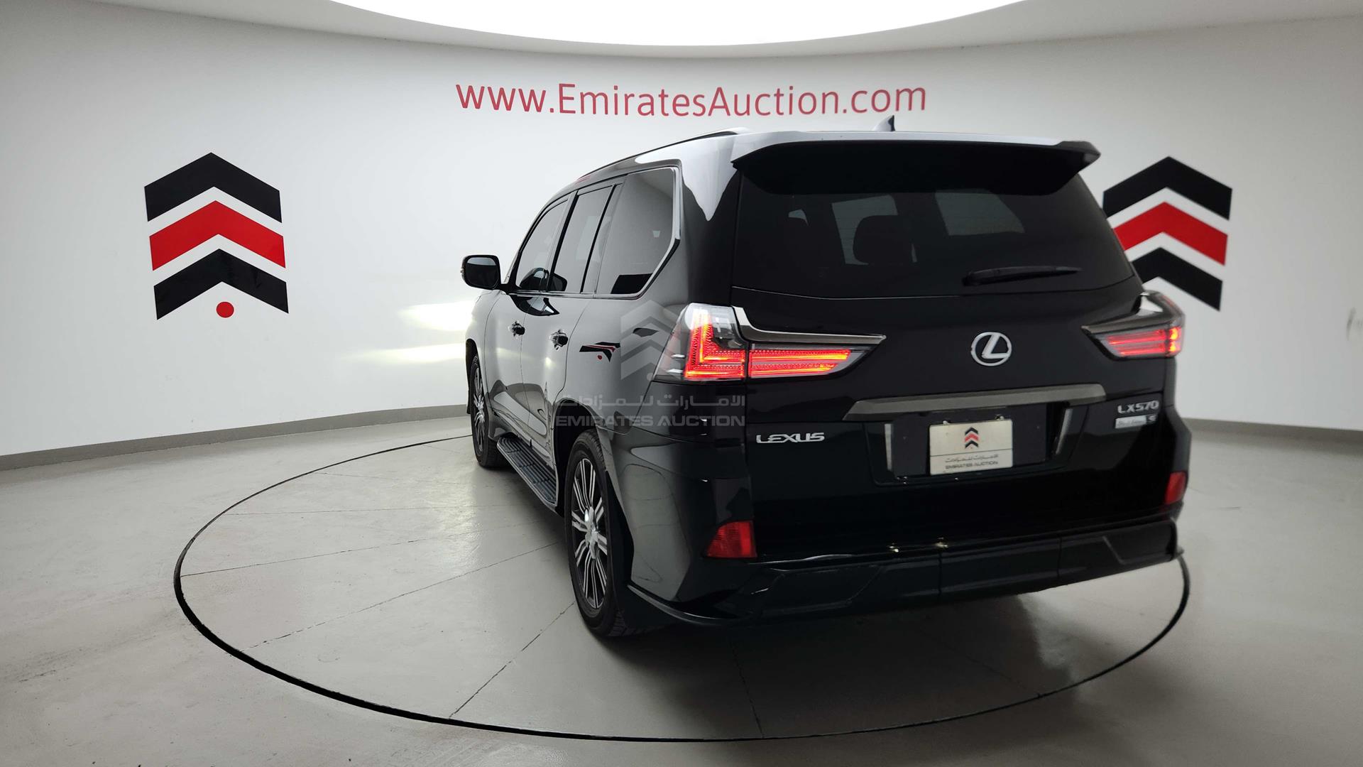 2020 LEXUS LX 570 VIN: JTJHY00W8L4331290