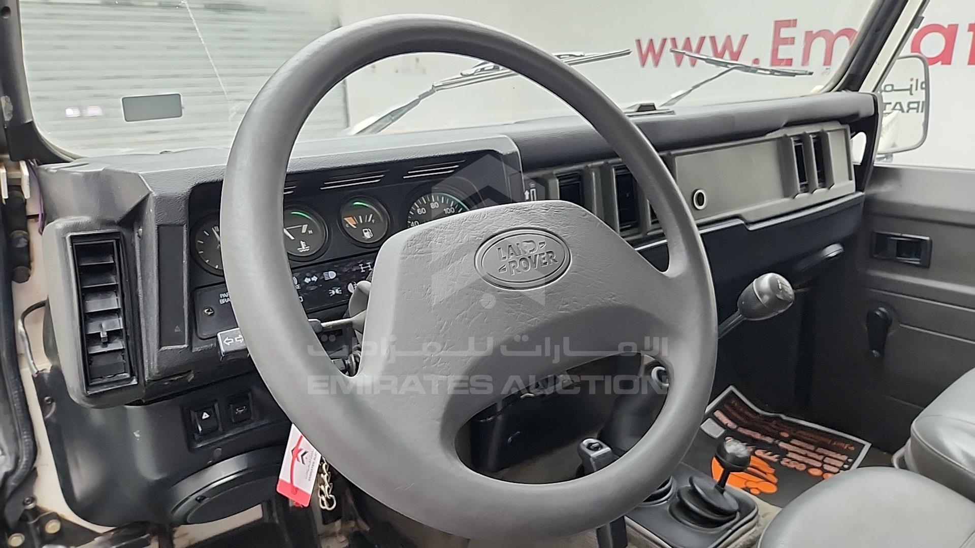 1994 LAND ROVER DEFENDER VIN: SALLDHAV8MA947261